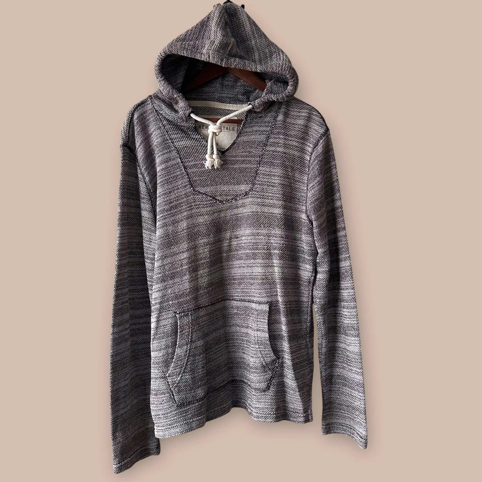 Aeropostale neulehuppari L Bloomy Moon