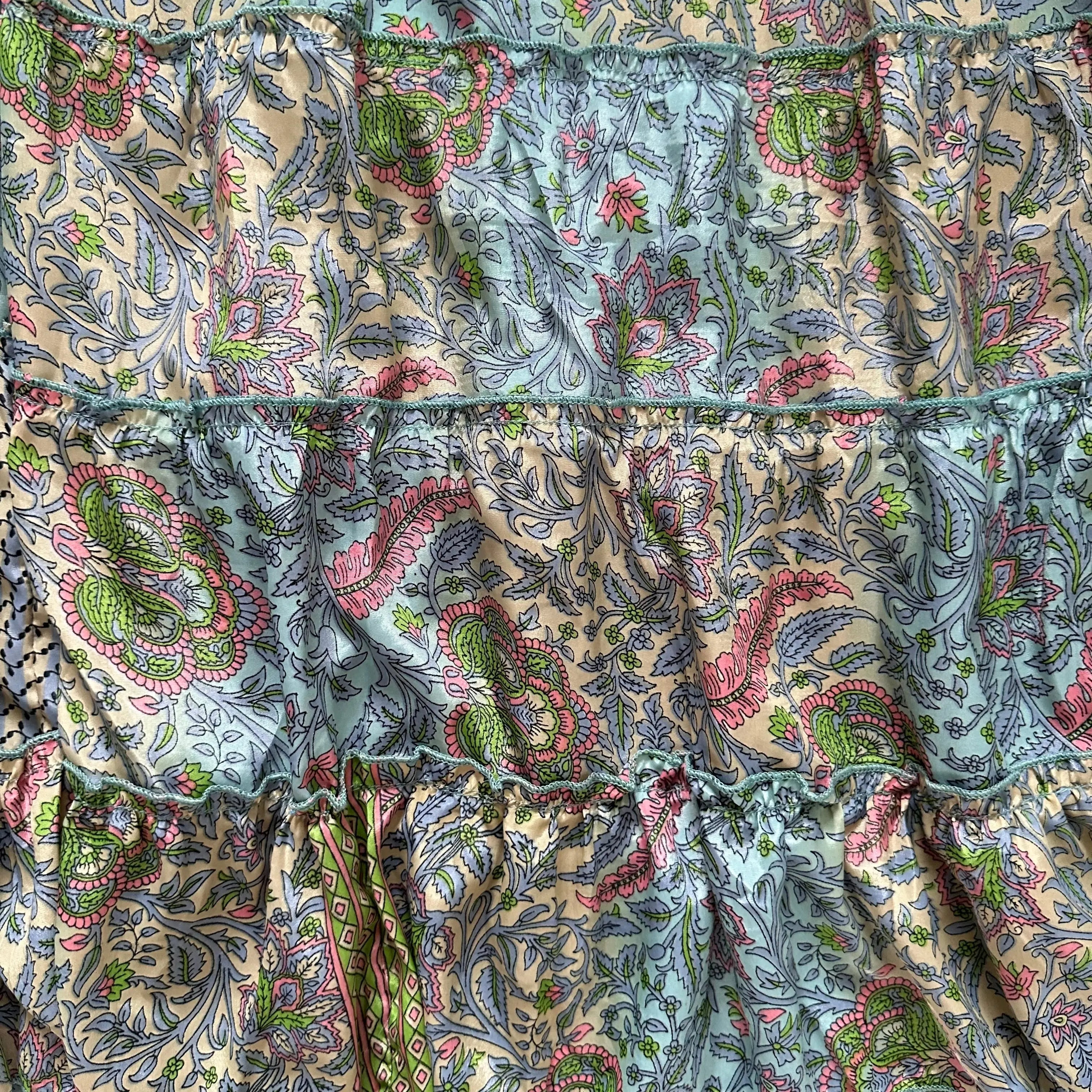 B&B silkkihame Bloomy Moon