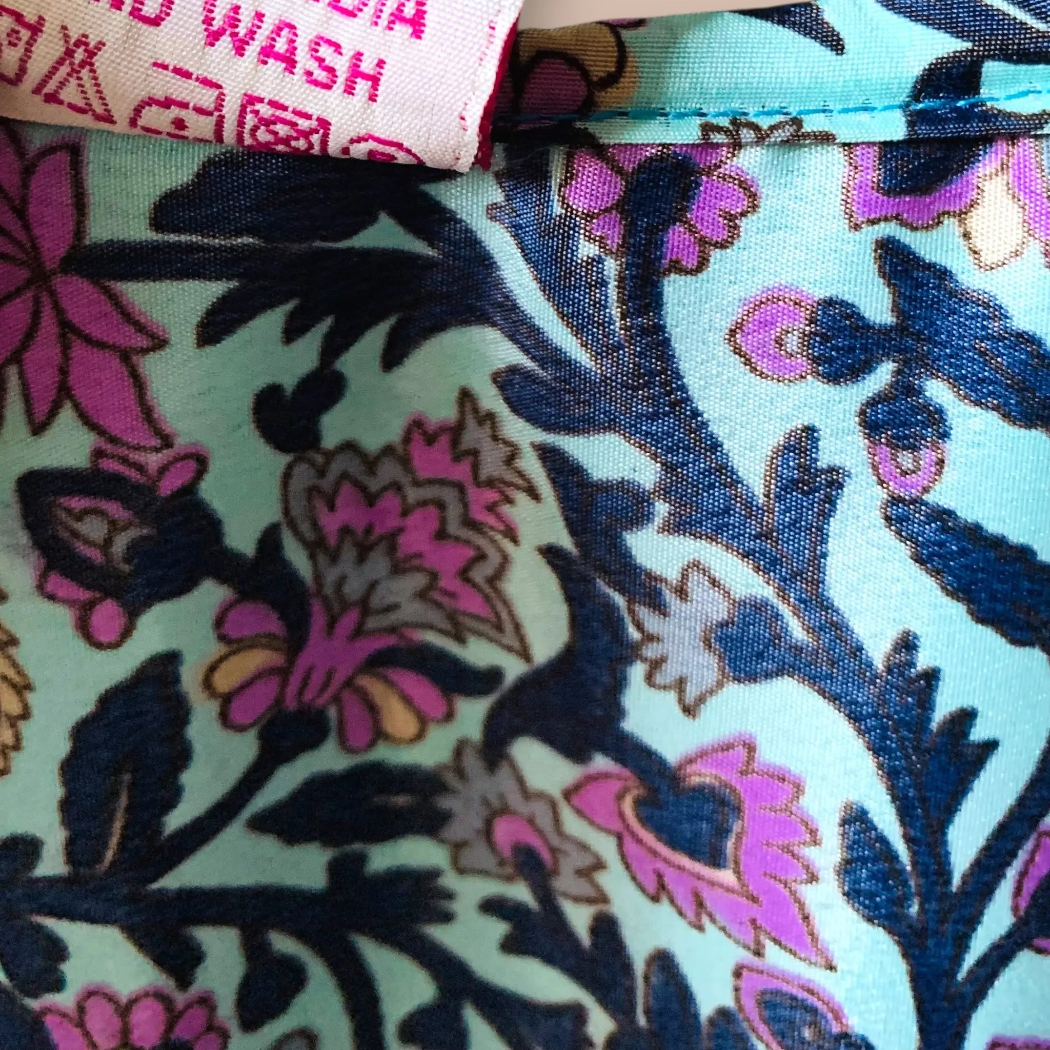 Swarna silkkimekko (Freesize) Bloomy Moon