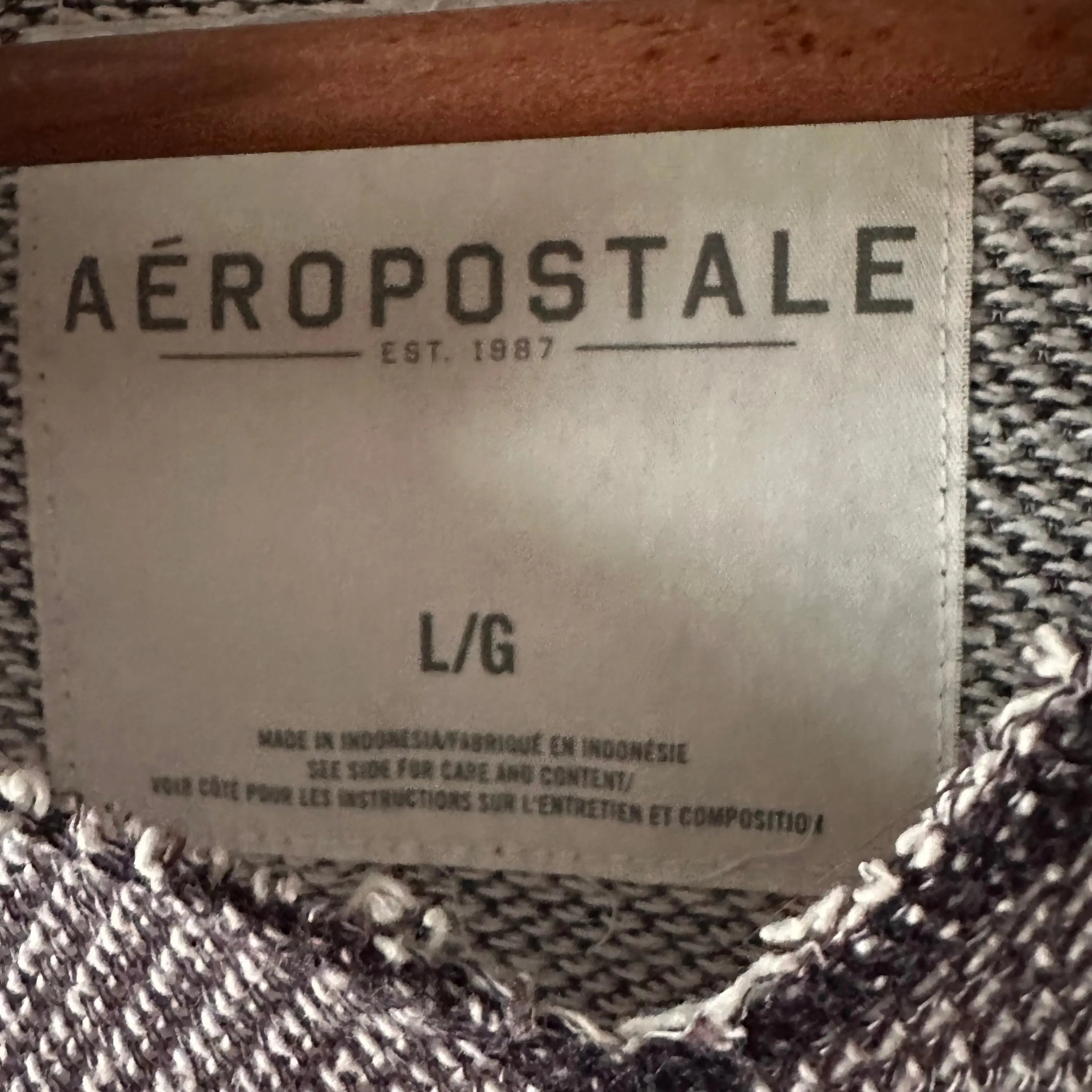 Aeropostale neulehuppari L Bloomy Moon