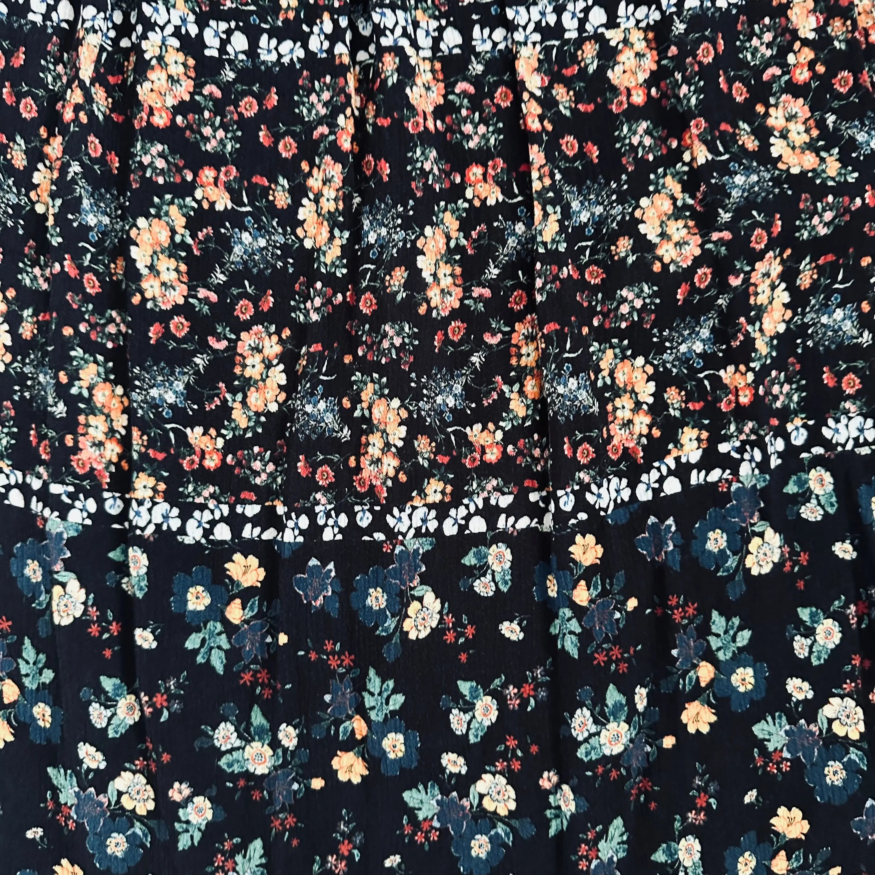 Pull&Bear viskoosimekko M Bloomy Moon