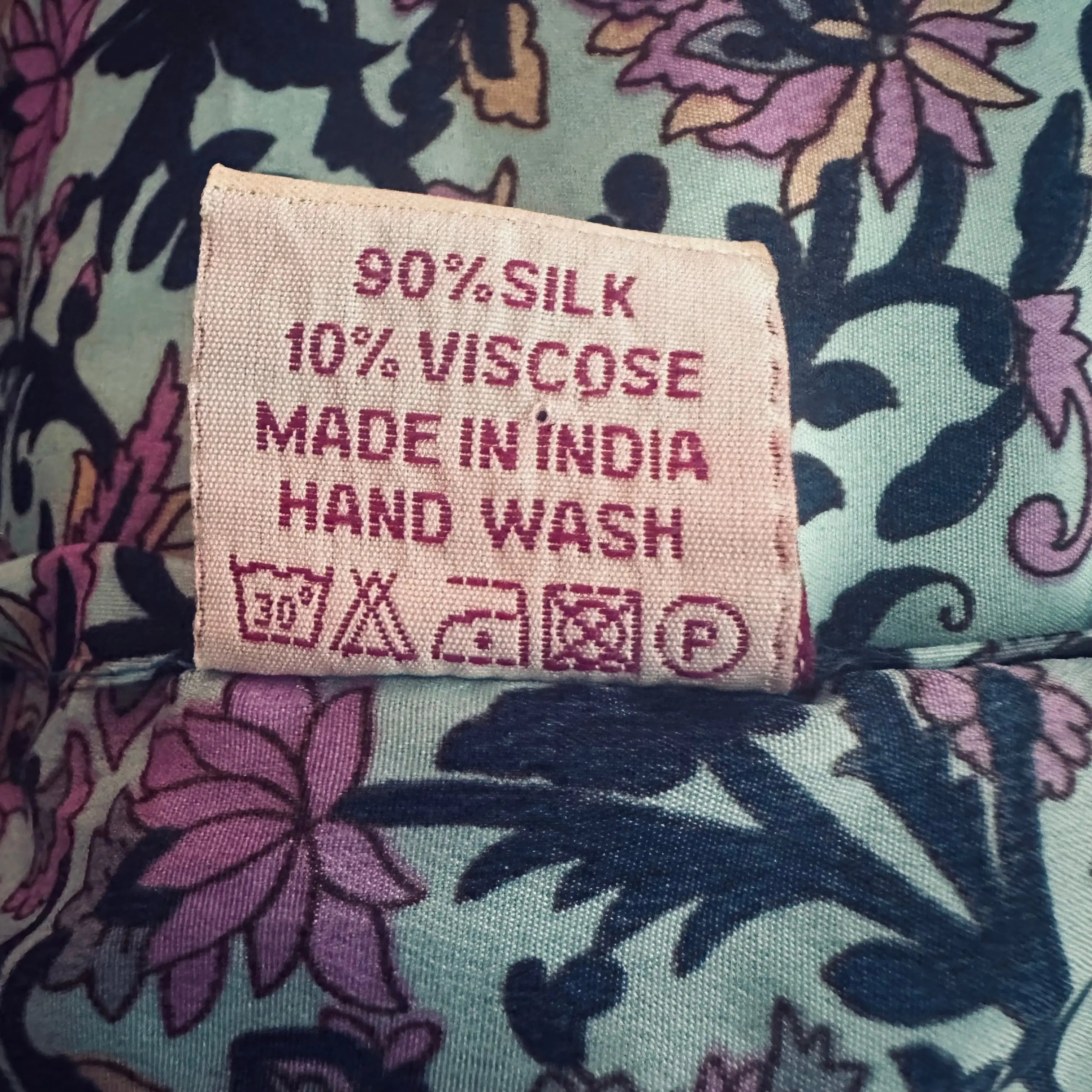 Swarna silkkimekko (Freesize) Bloomy Moon