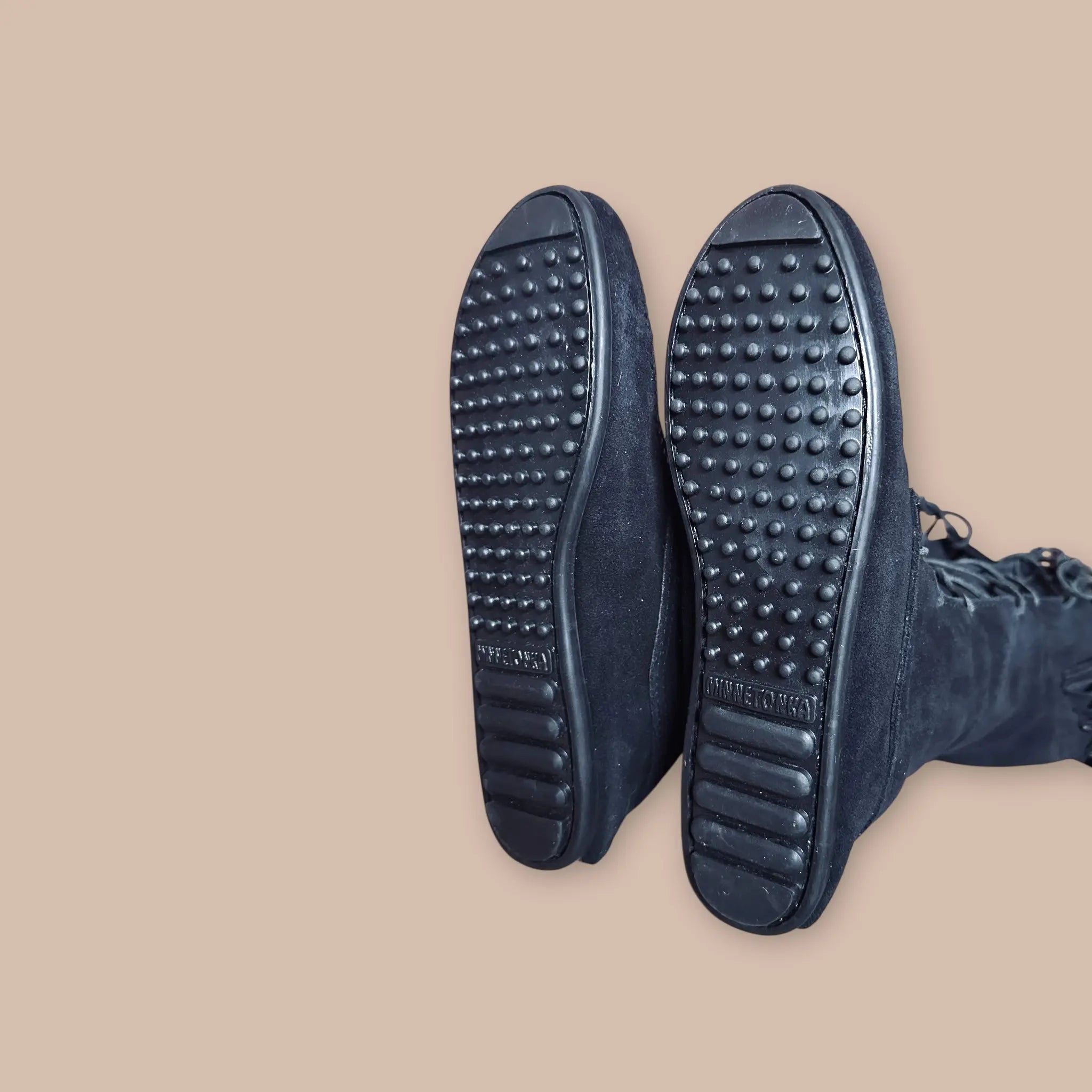 Minnetonka saappaat 41 Bloomy Moon