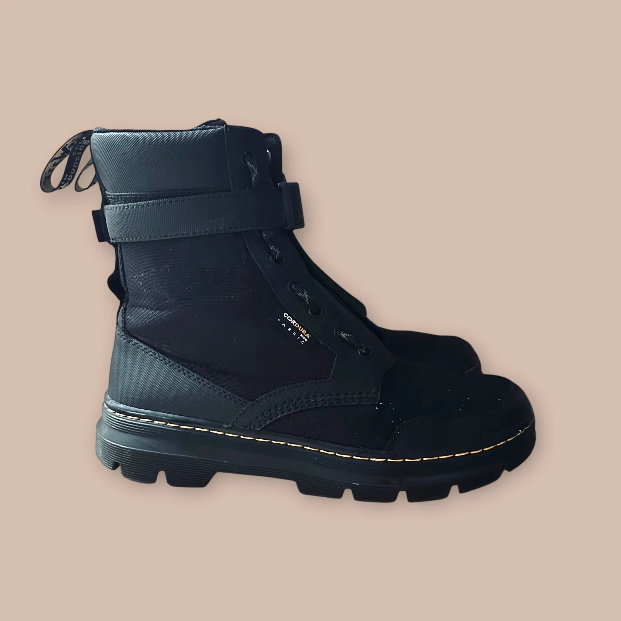 Dr. Martens Combs Tech Jungle 42 Bloomy Moon