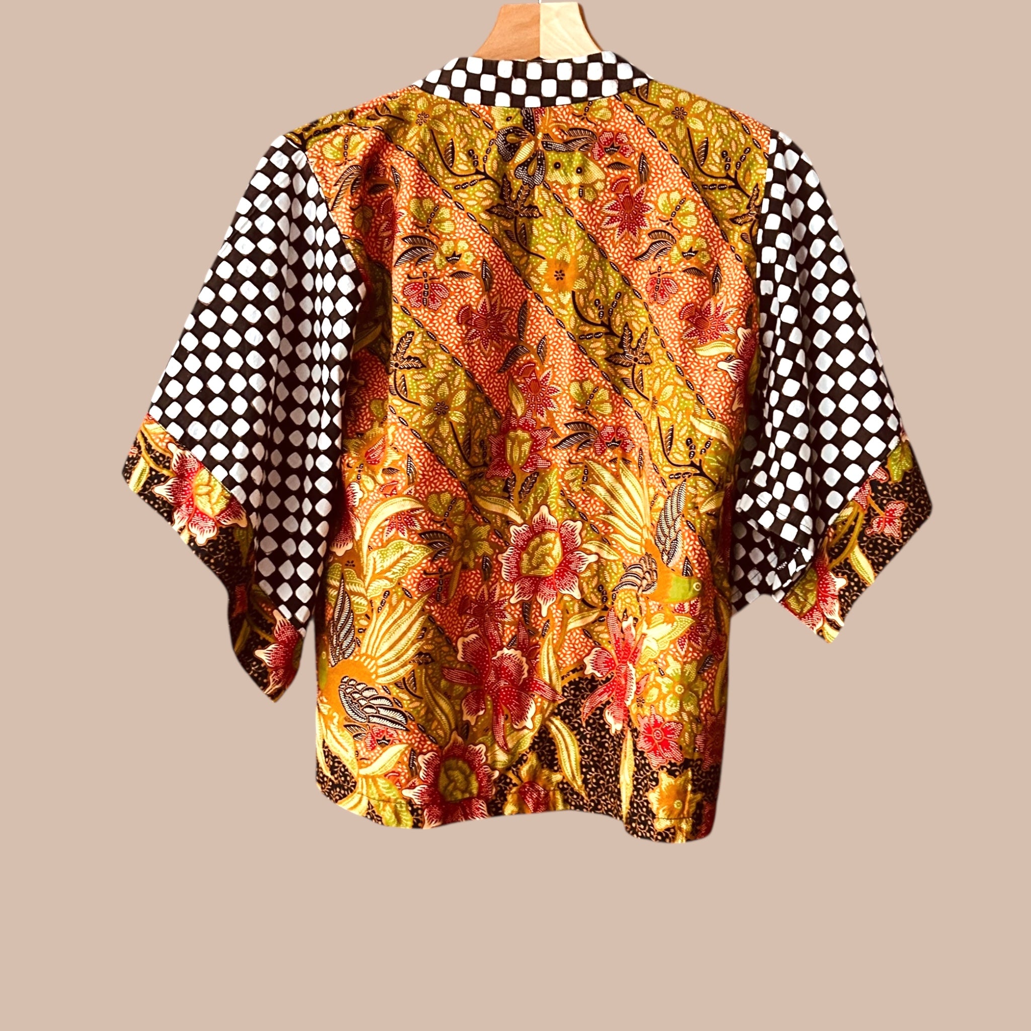 Mutiara Batik kimono S Bloomy Moon