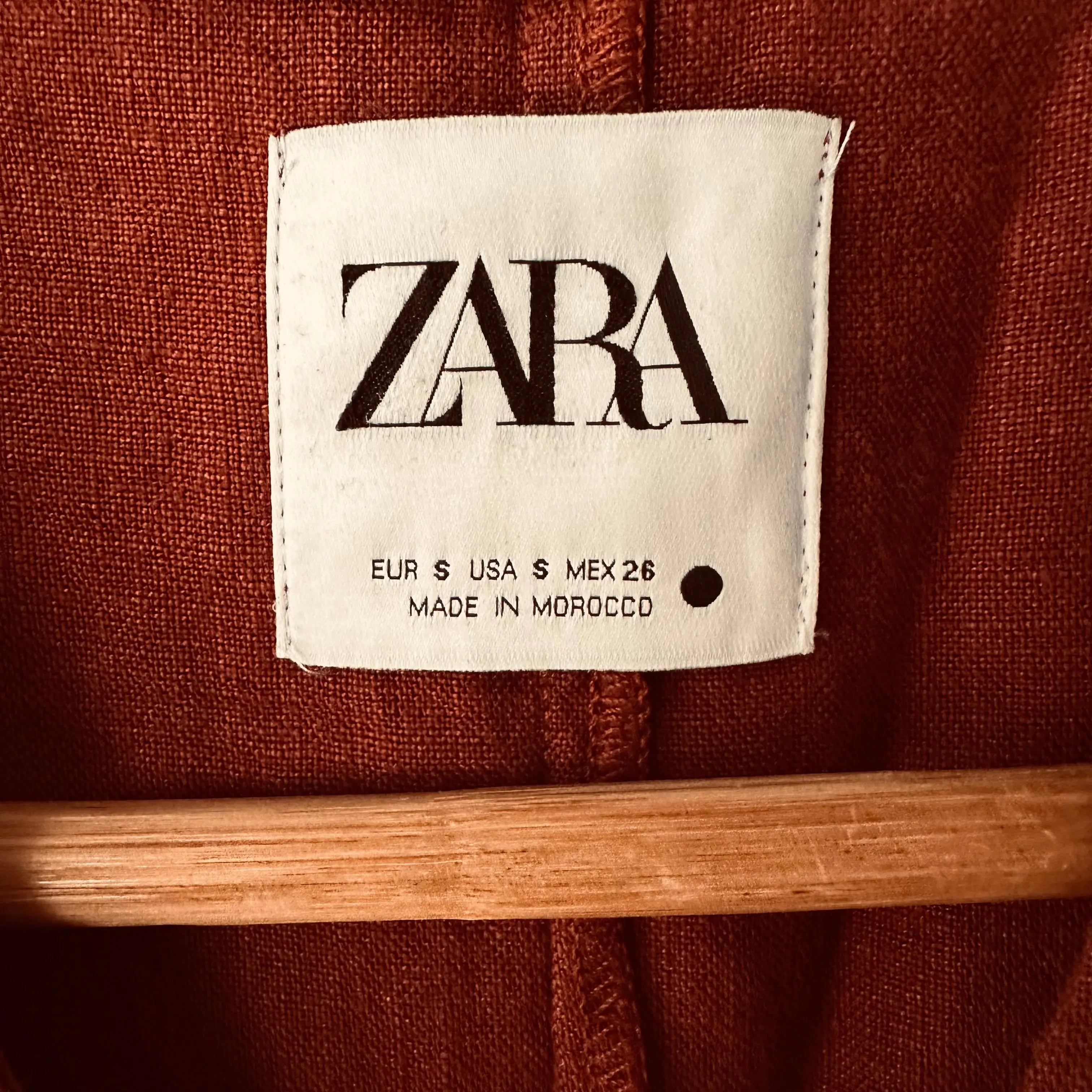 Zara pellavahaalari L Bloomy Moon