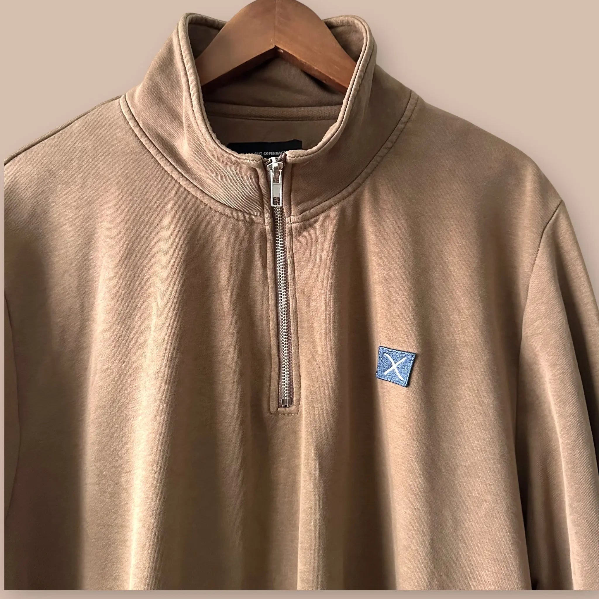 Clean cut Copenhagen collegepaita 3XL Bloomy Moon