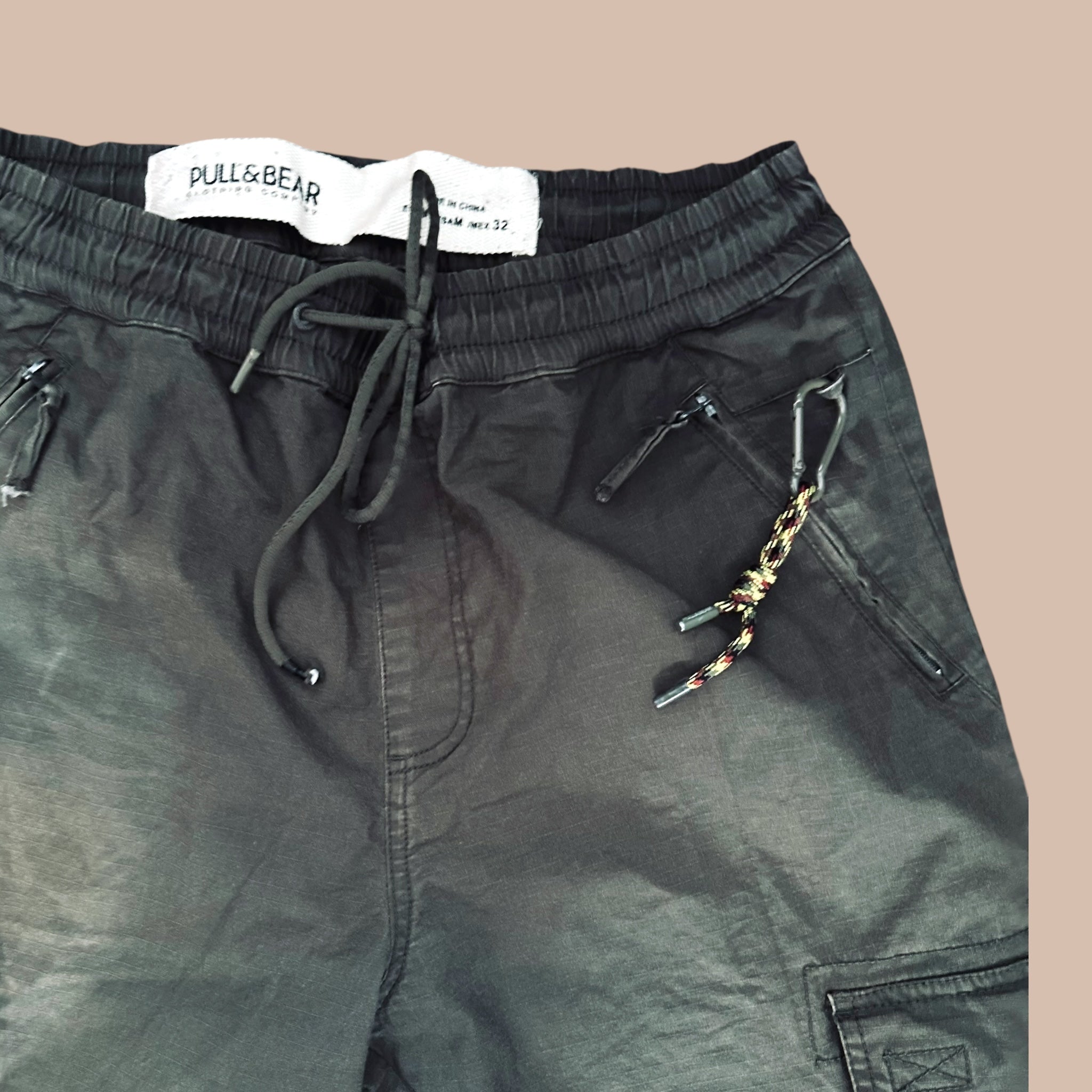 Pull&Bear eisitaskuhousut M Bloomy Moon