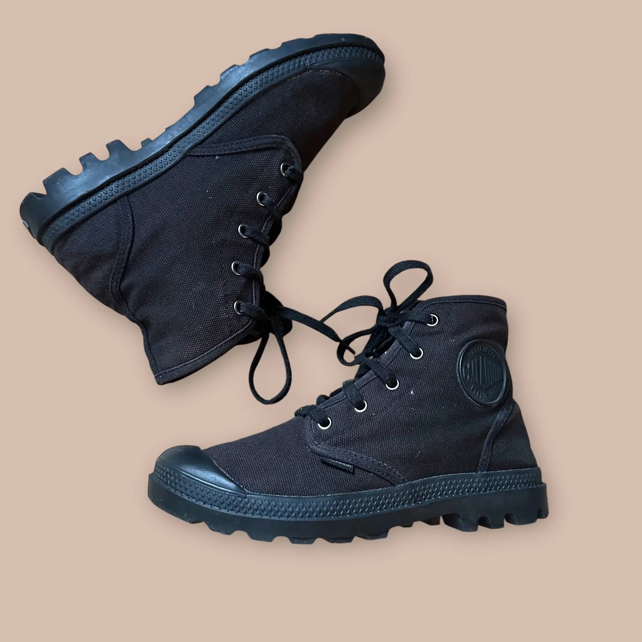 Palladium kengät 39 Bloomy Moon