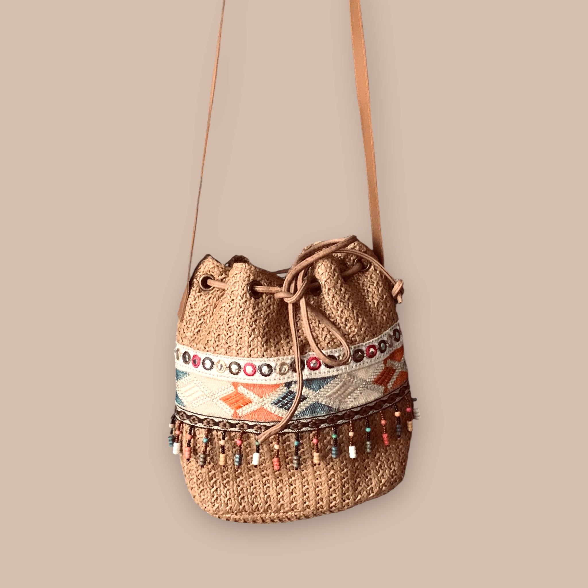 Alehop boho olkalaukku Bloomy Moon