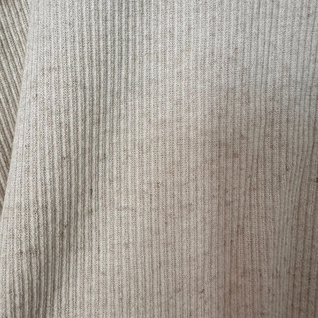 Epäsymmetrinen paita S-XXL Bloomy Moon