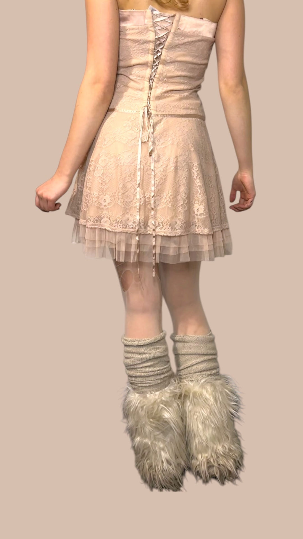 Vila pitsimekko L Bloomy Moon