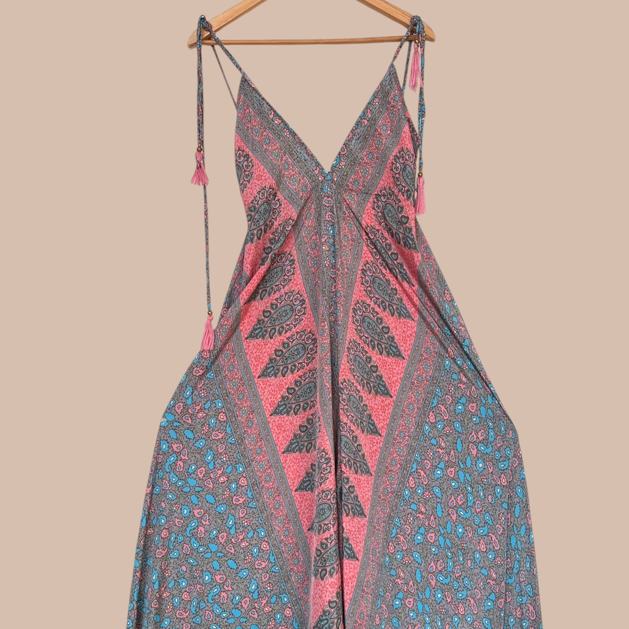 Intialainen silkkimekko Bloomy Moon