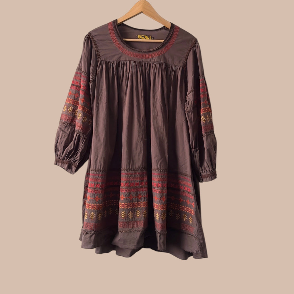 Adzen kirjailtu mekko L Bloomy Moon