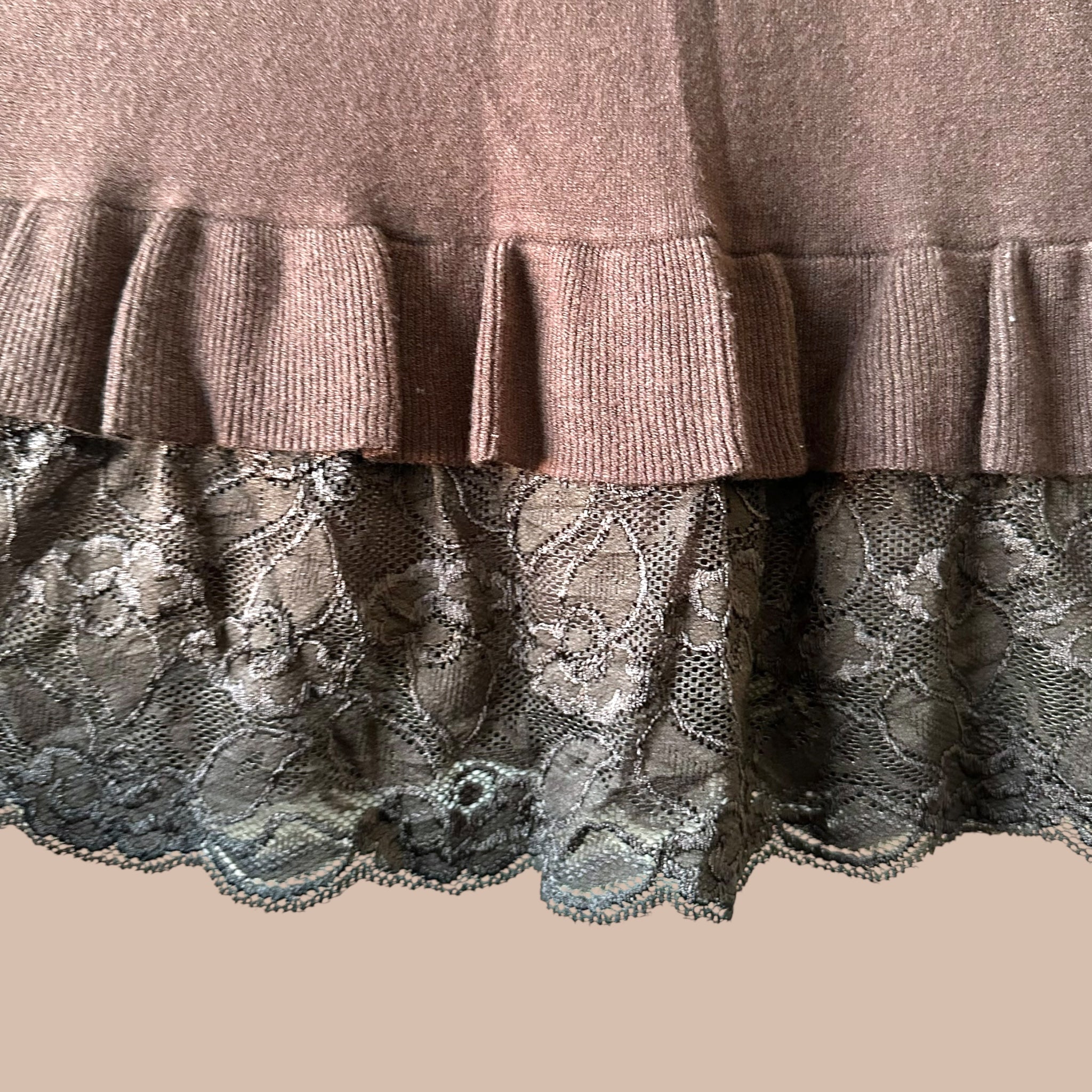 M&V ruskea vintage neulemekko L Bloomy Moon