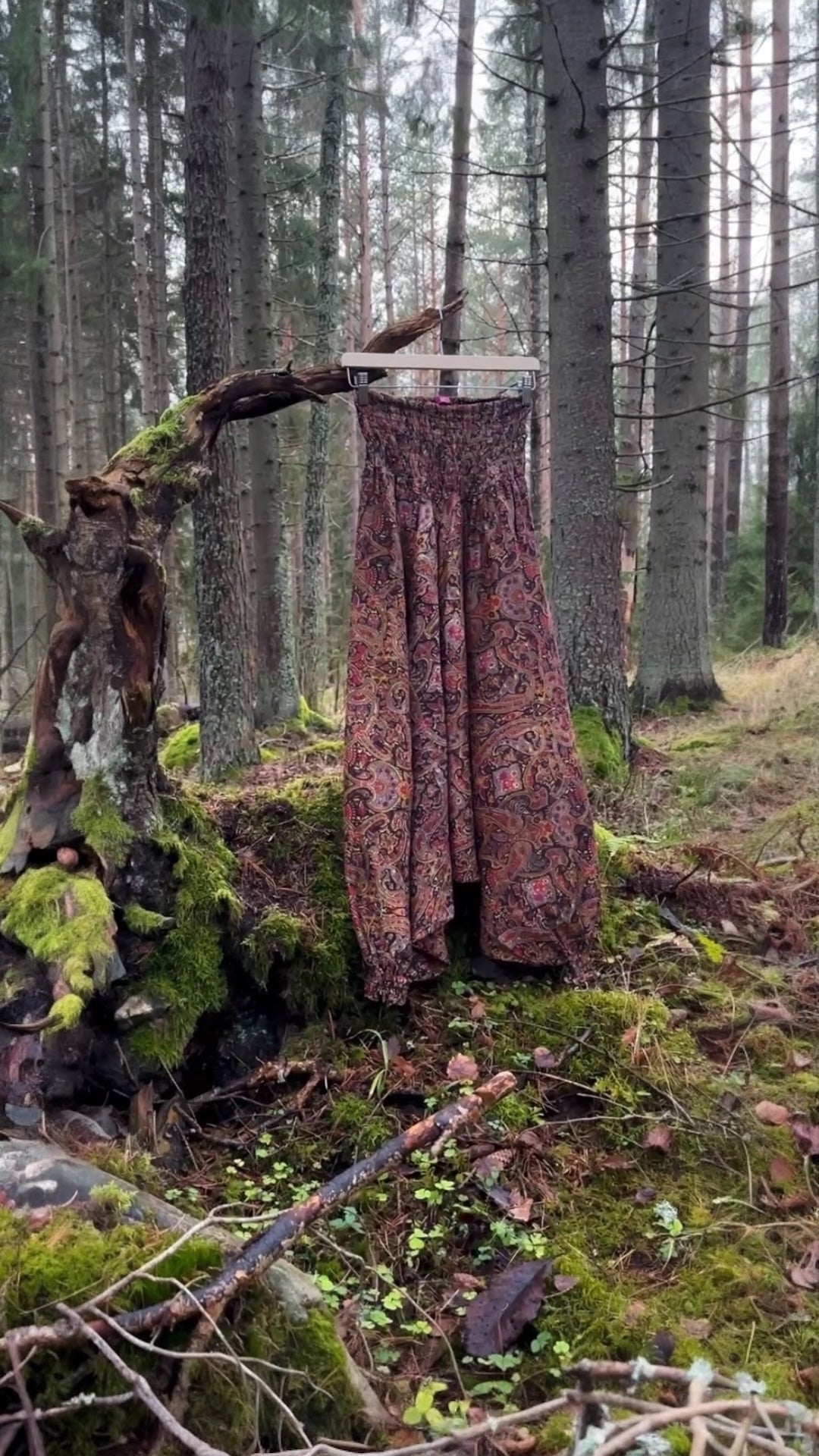 OIS haaremihousut (freesize) Bloomy Moon