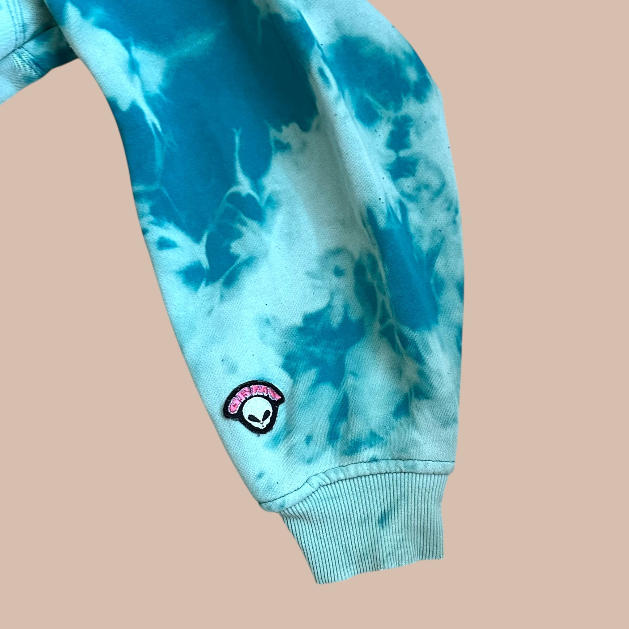 Grimey Alien-huppari L Bloomy Moon