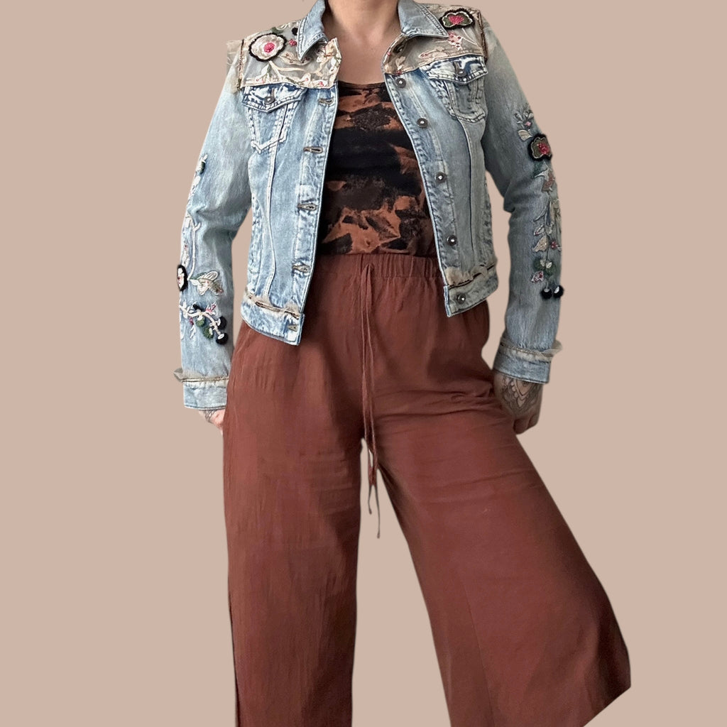 Desigual koristeellinen farkkutakki S-L Bloomy Moon