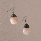 Ruusukvartsi korvikset Bloomy Moon