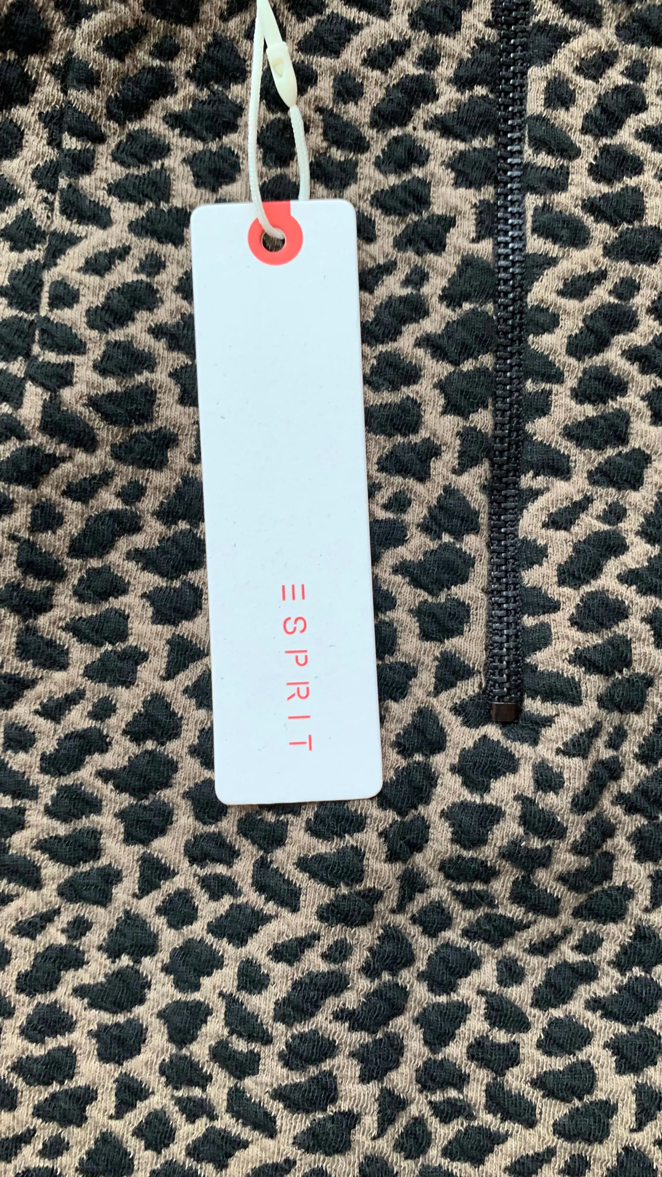 Esprit neuloshame M Bloomy Moon