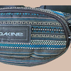 Dakine aztec vyölaukku Bloomy Moon
