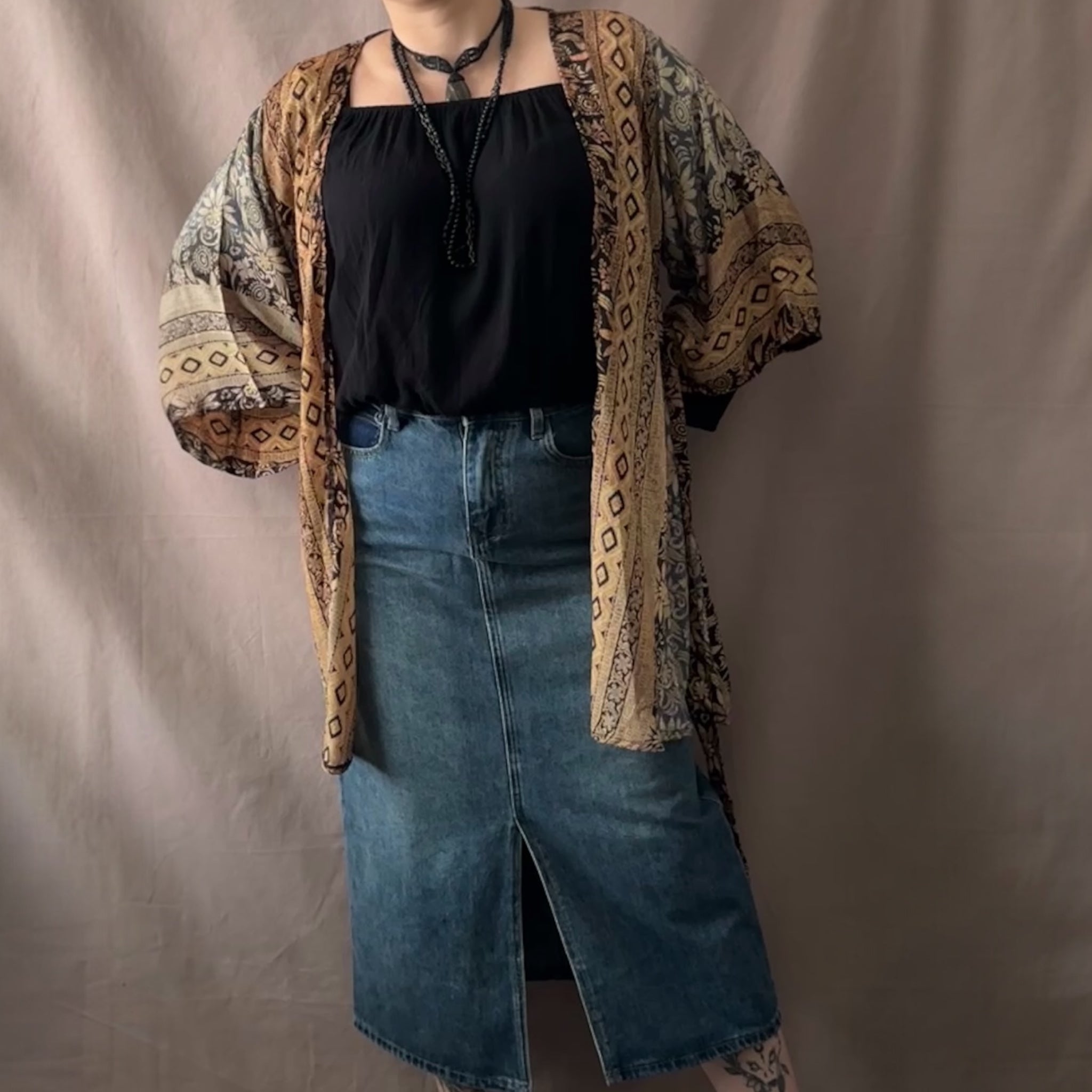 Skorpion Handicraft silkkikimono (Freesize) Bloomy Moon