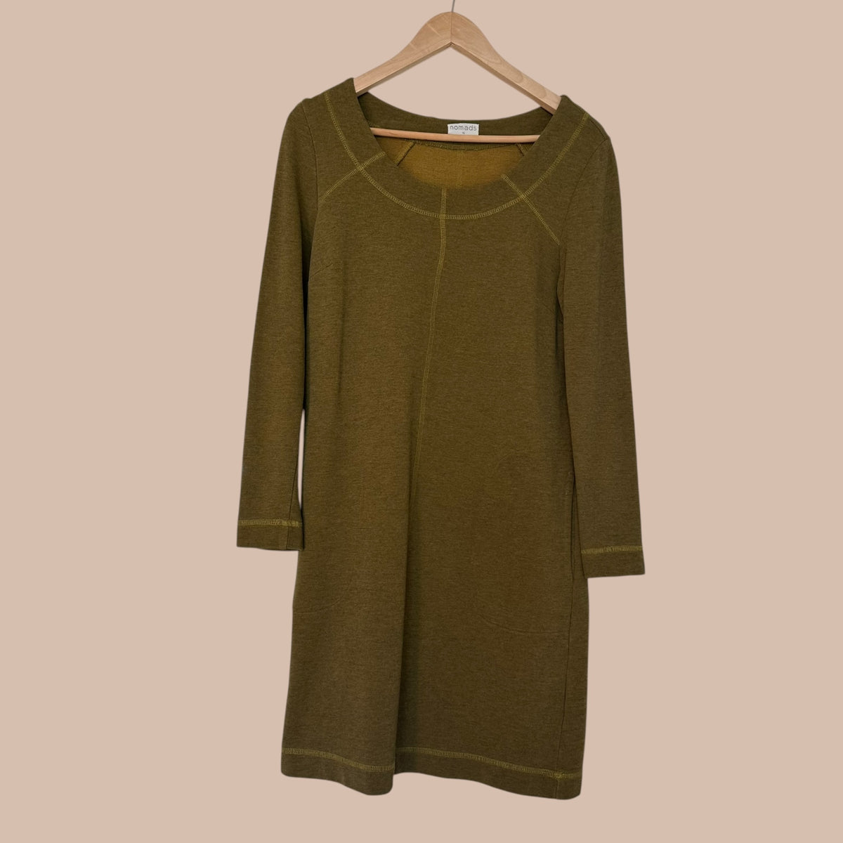 Nomads collegetunika S