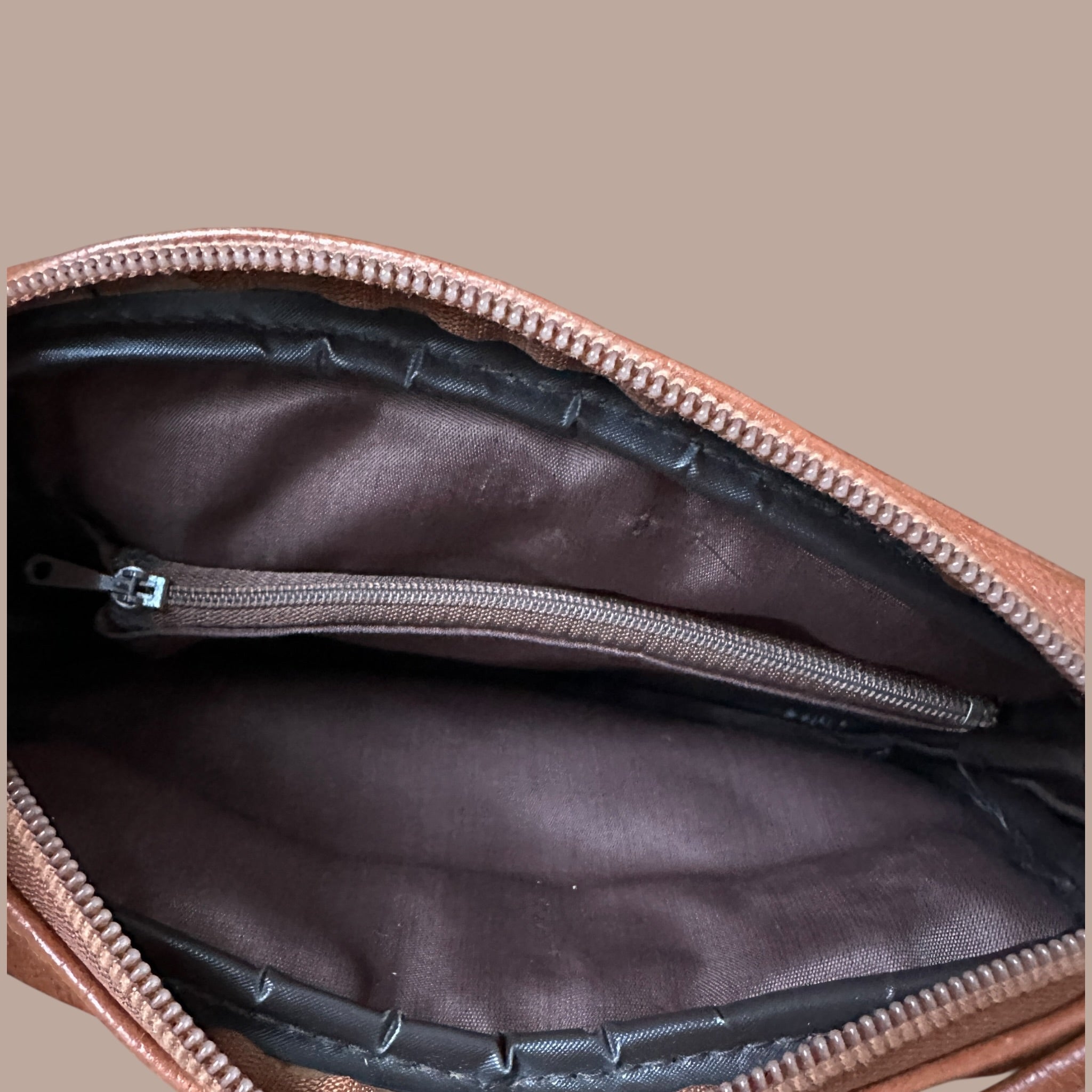 Vintage nahkalaukku Bloomy Moon