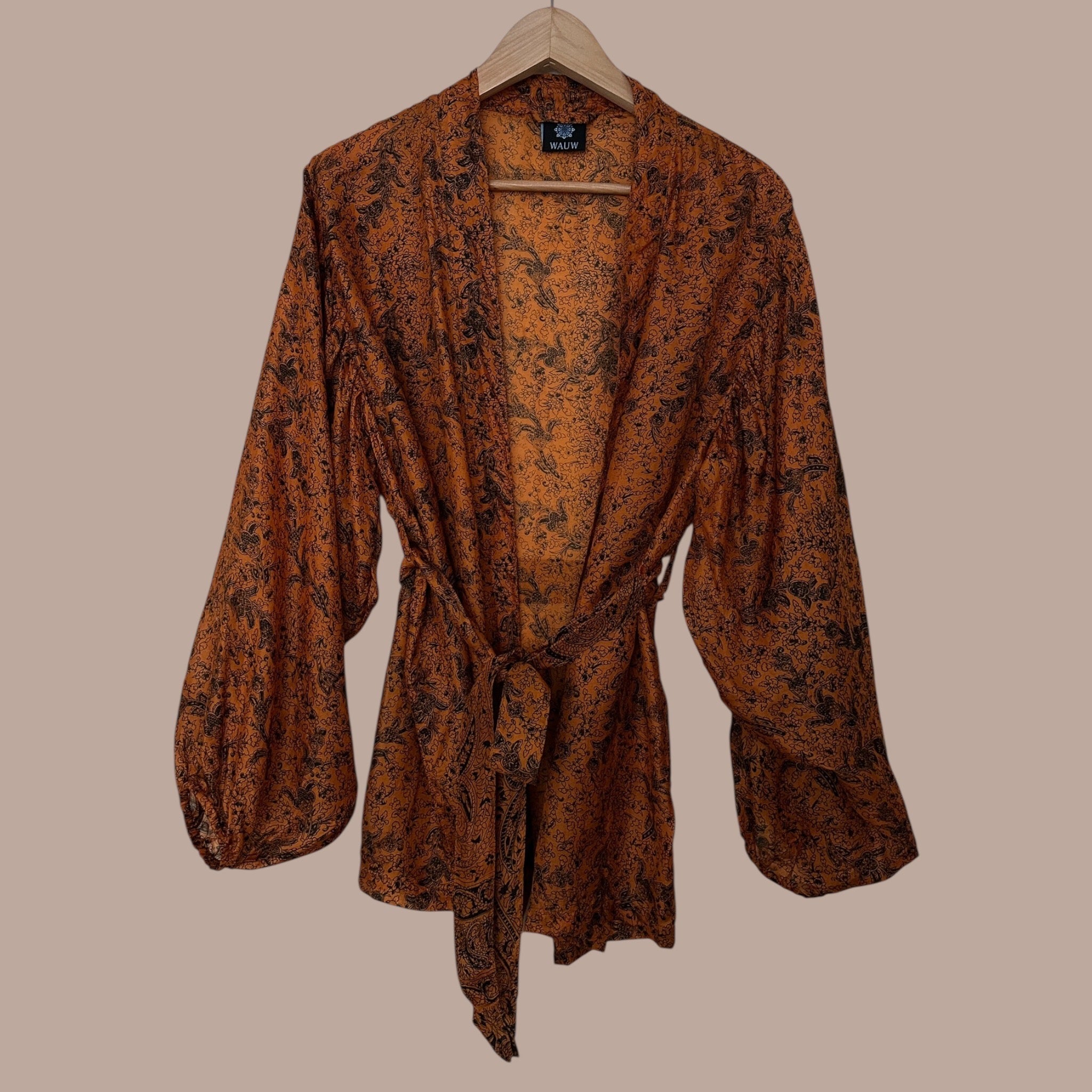 Wauw  silkkipaita S-L Bloomy Moon