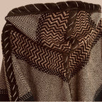 Hupullinen poncho