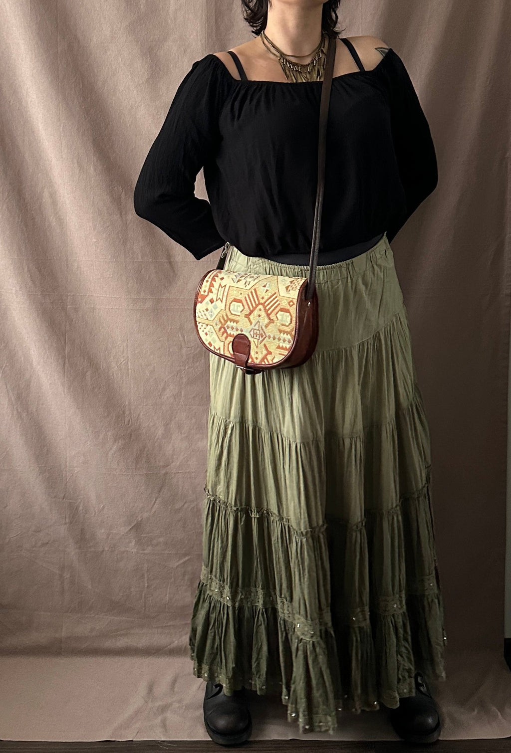 Vintage nahkalaukku Bloomy Moon