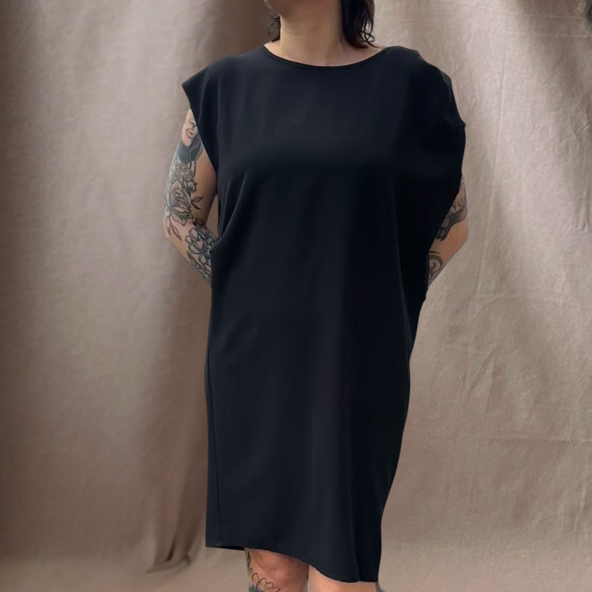 Neo Noir hapsumekko M Bloomy Moon