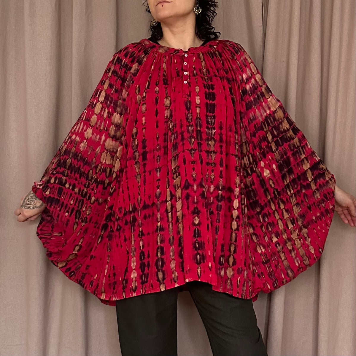 Oversize batiikkipaita 34-50