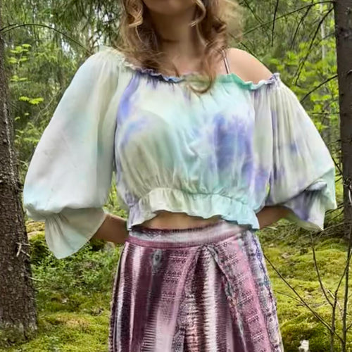 Off-shoulder batiikkipaita XL