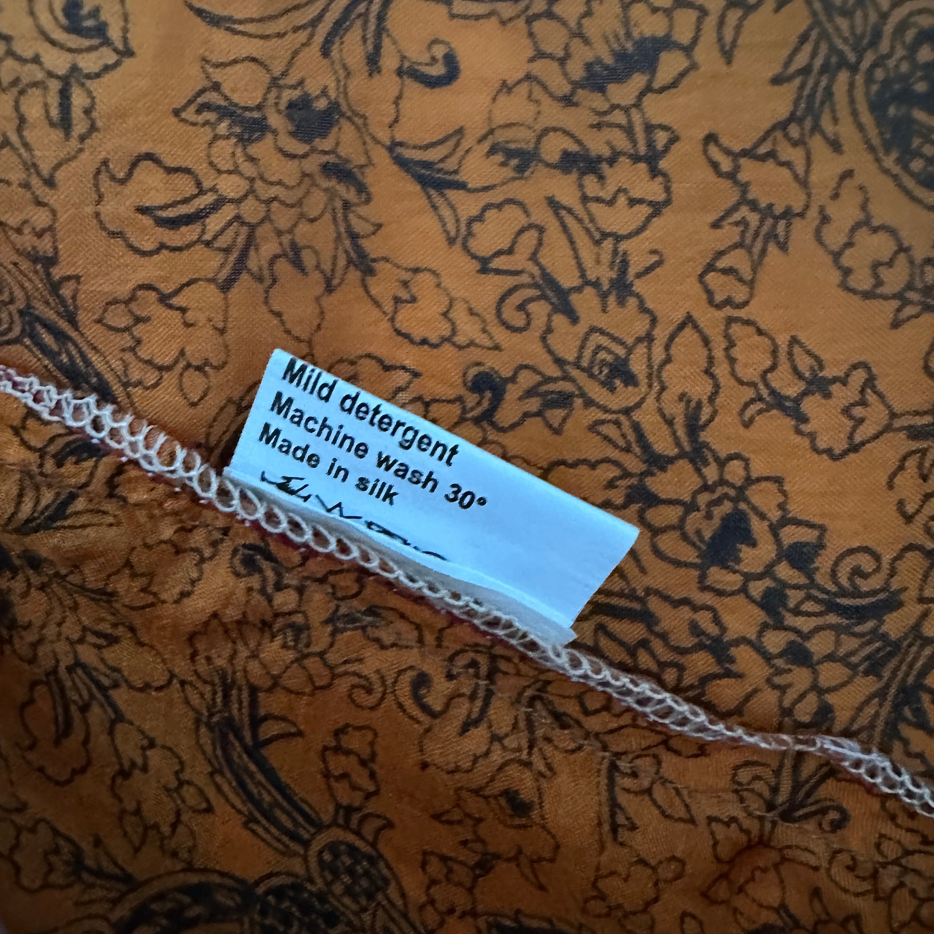 Wauw  silkkipaita S-L Bloomy Moon