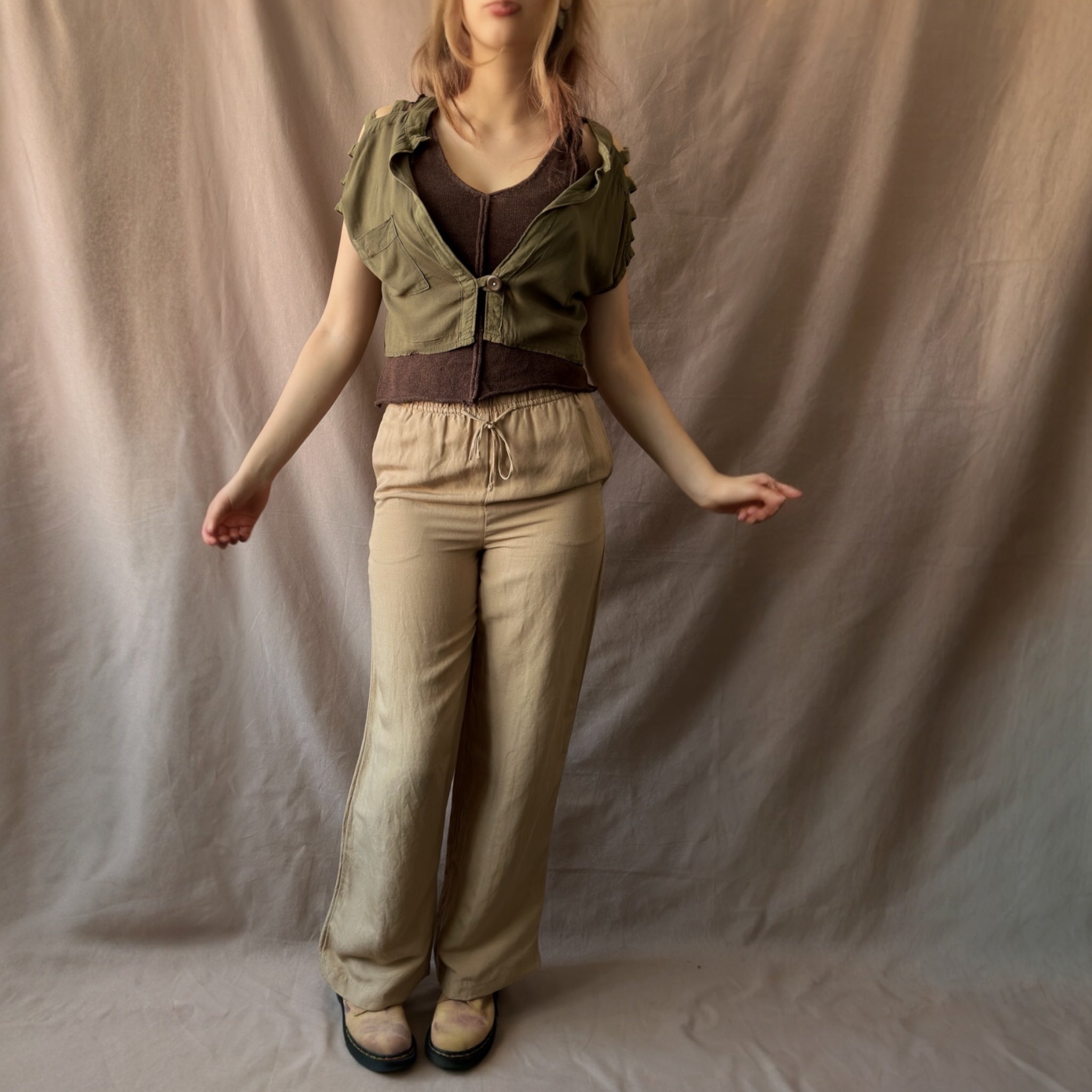 Vihreä liivi S-L Bloomy Moon