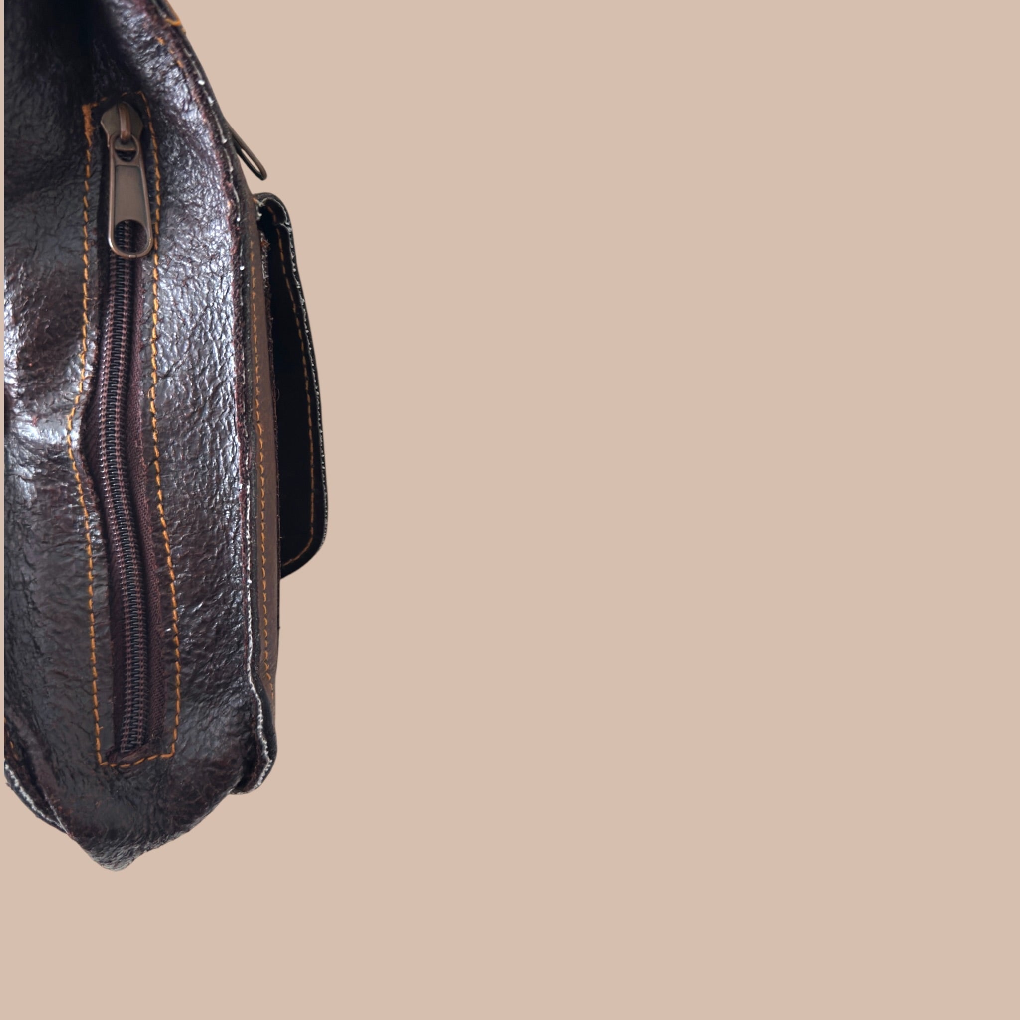 Amazonas 1974 kotelolaukku Bloomy Moon