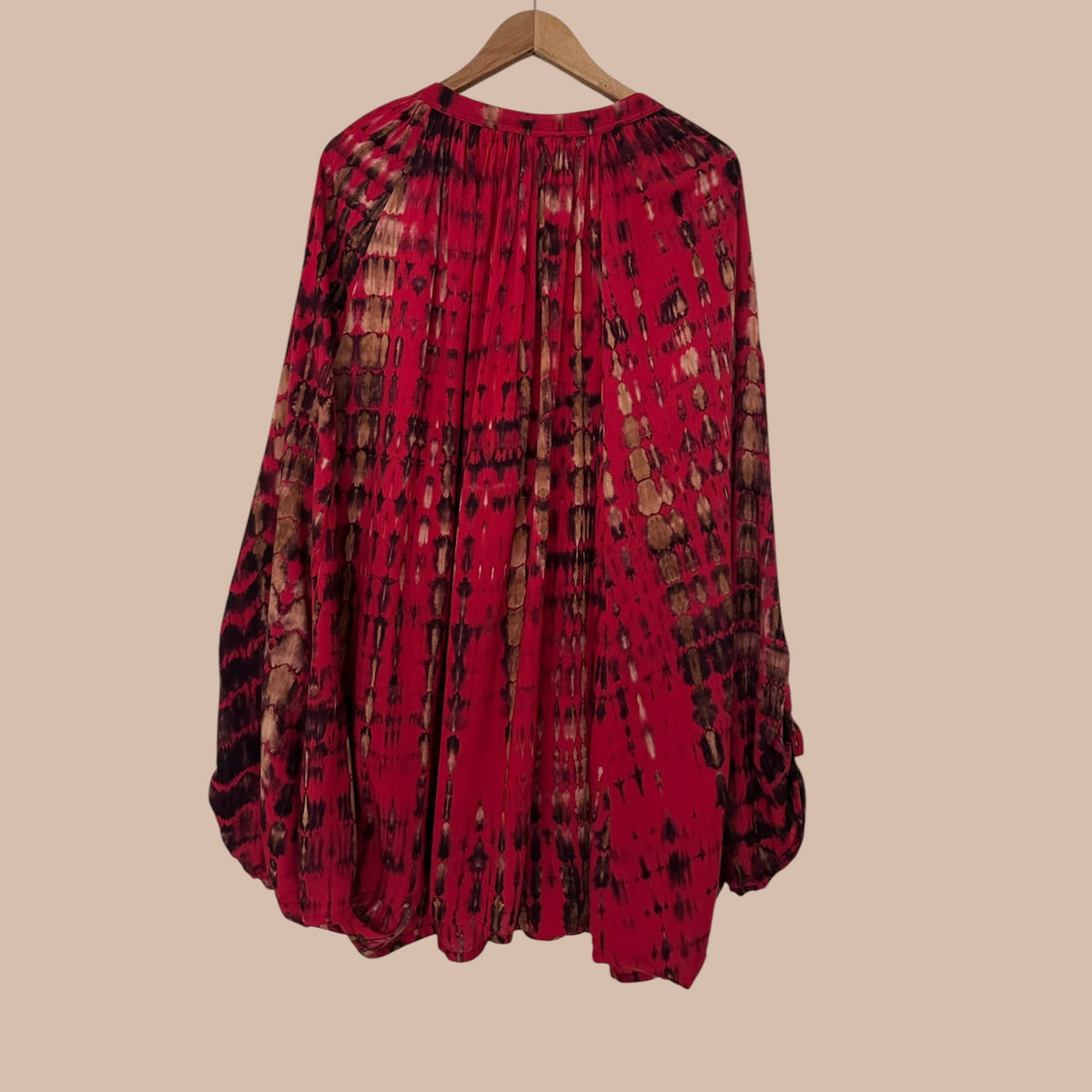 Oversize batiikkipaita 34-50
