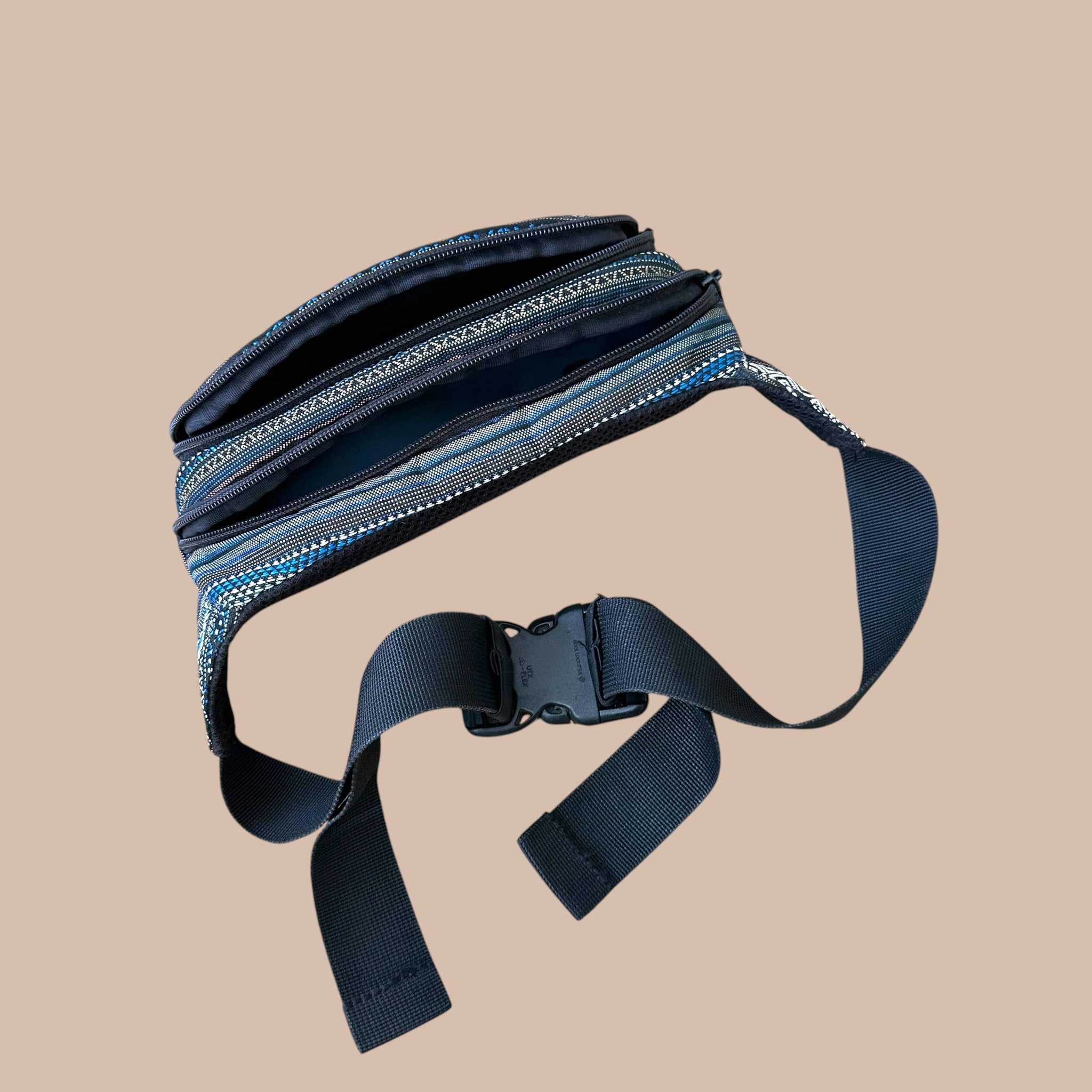 Dakine aztec vyölaukku Bloomy Moon