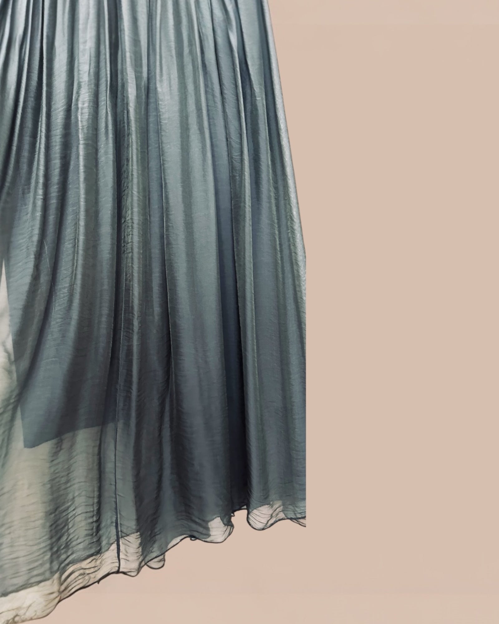 Silkkisekoite hame Bloomy Moon