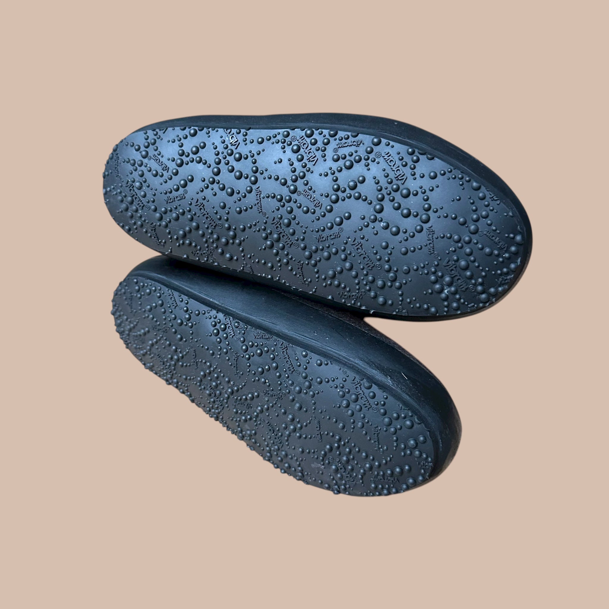 Ruskeat huopikkaat 37 Bloomy Moon