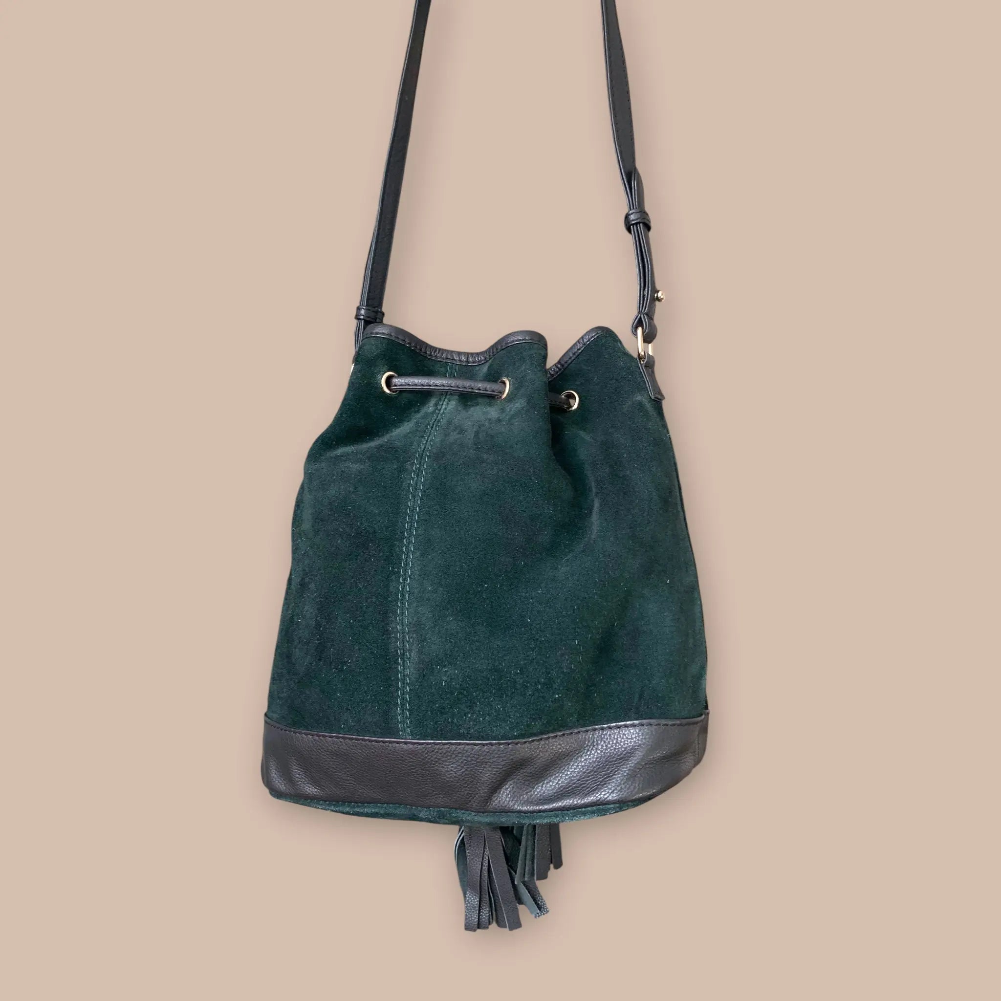 Asos mokkalaukku Bloomy Moon