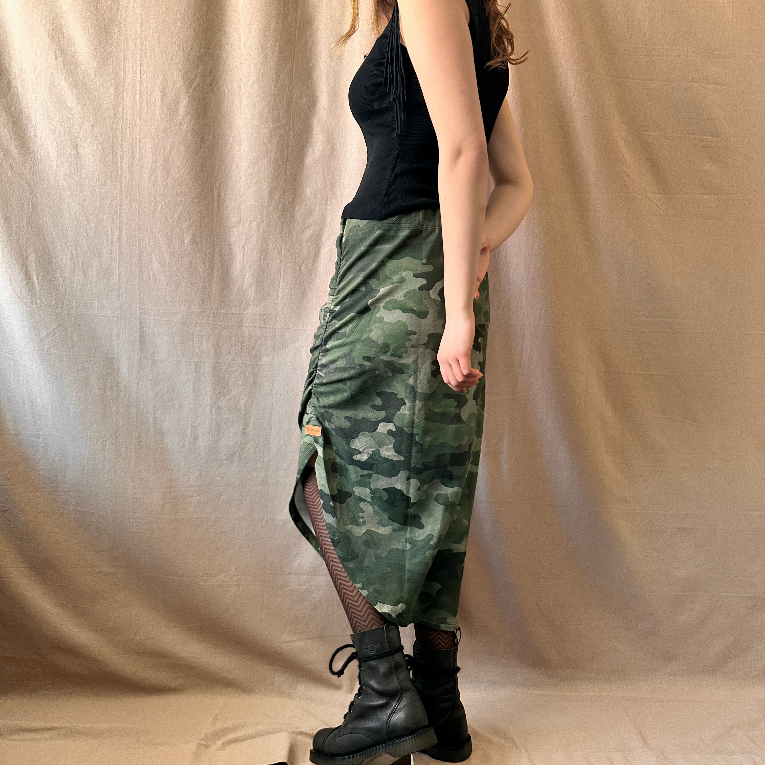 Ommellinen hame L-XL Bloomy Moon