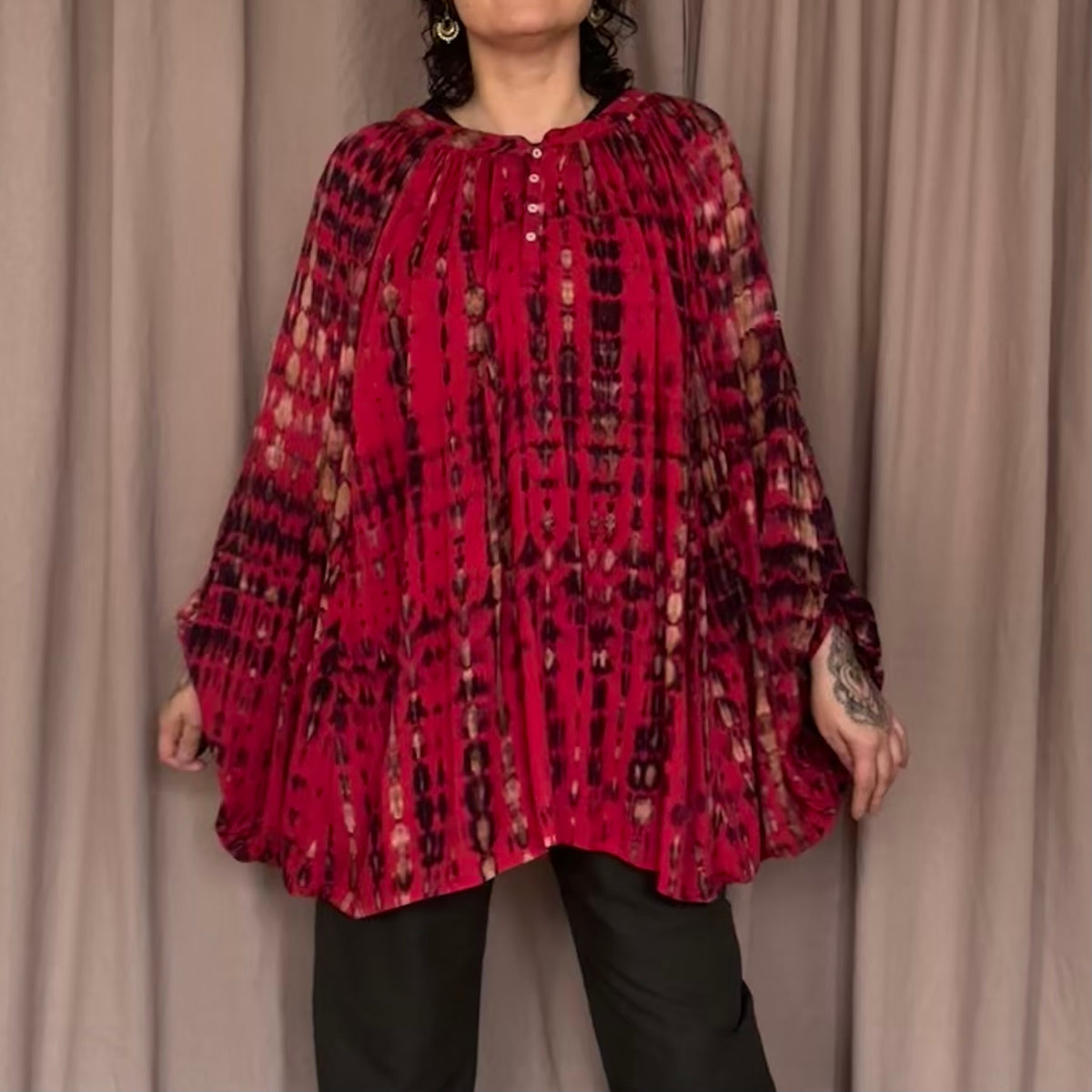 Oversize batiikkipaita 34-50