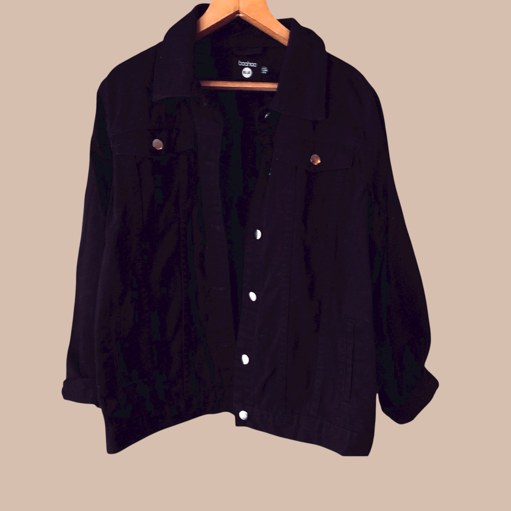 Boohoo musta farkkutakki 40 Bloomy Moon