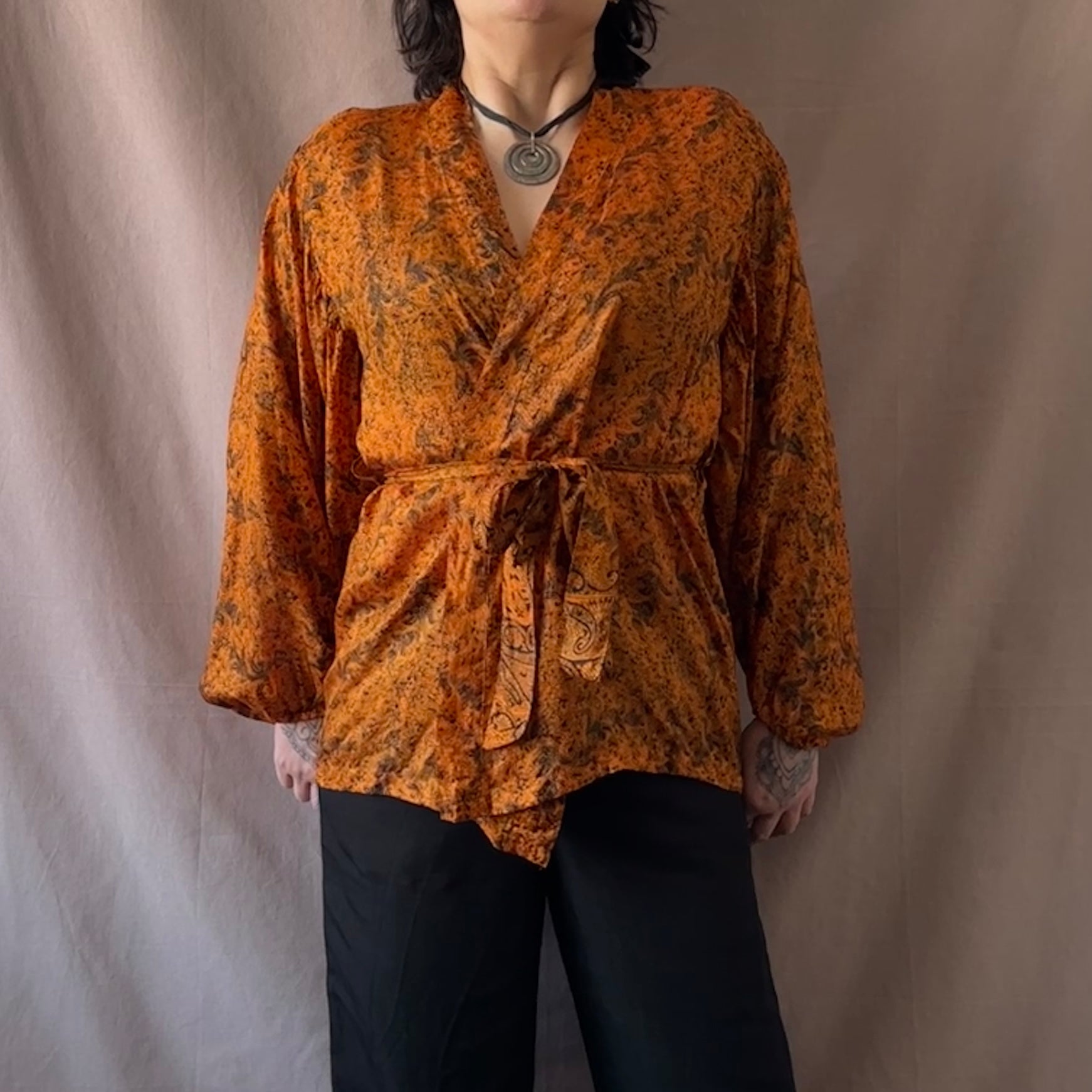 Wauw  silkkipaita S-L Bloomy Moon