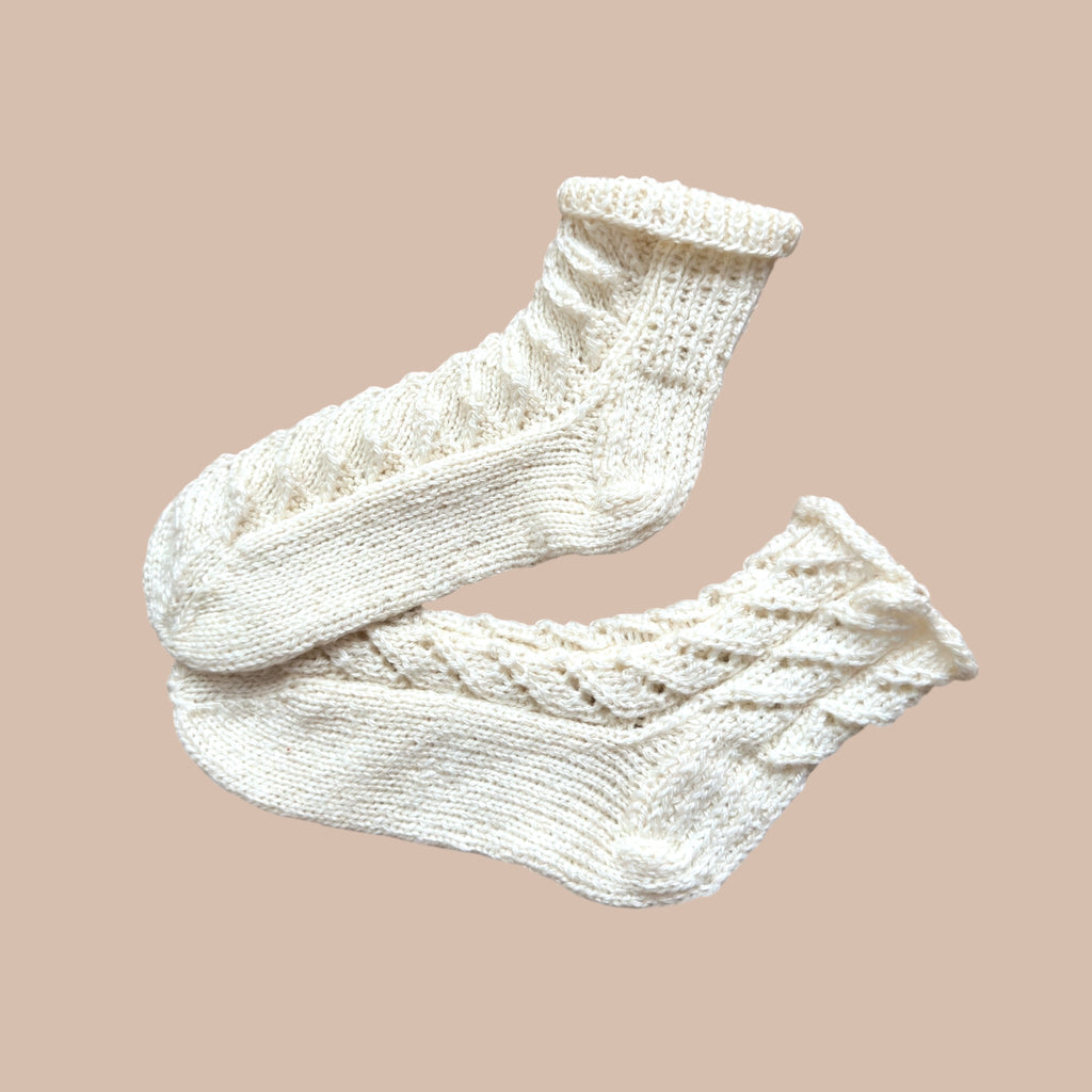 Handmade villasukat Bloomy Moon