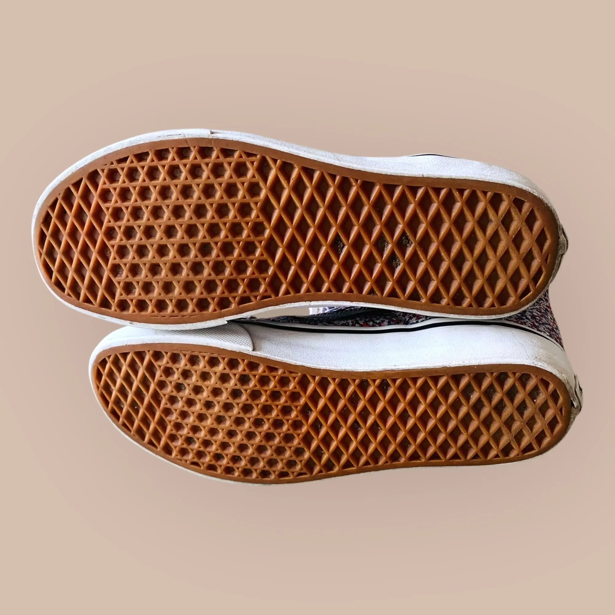 Vans tennarit 40 Bloomy Moon