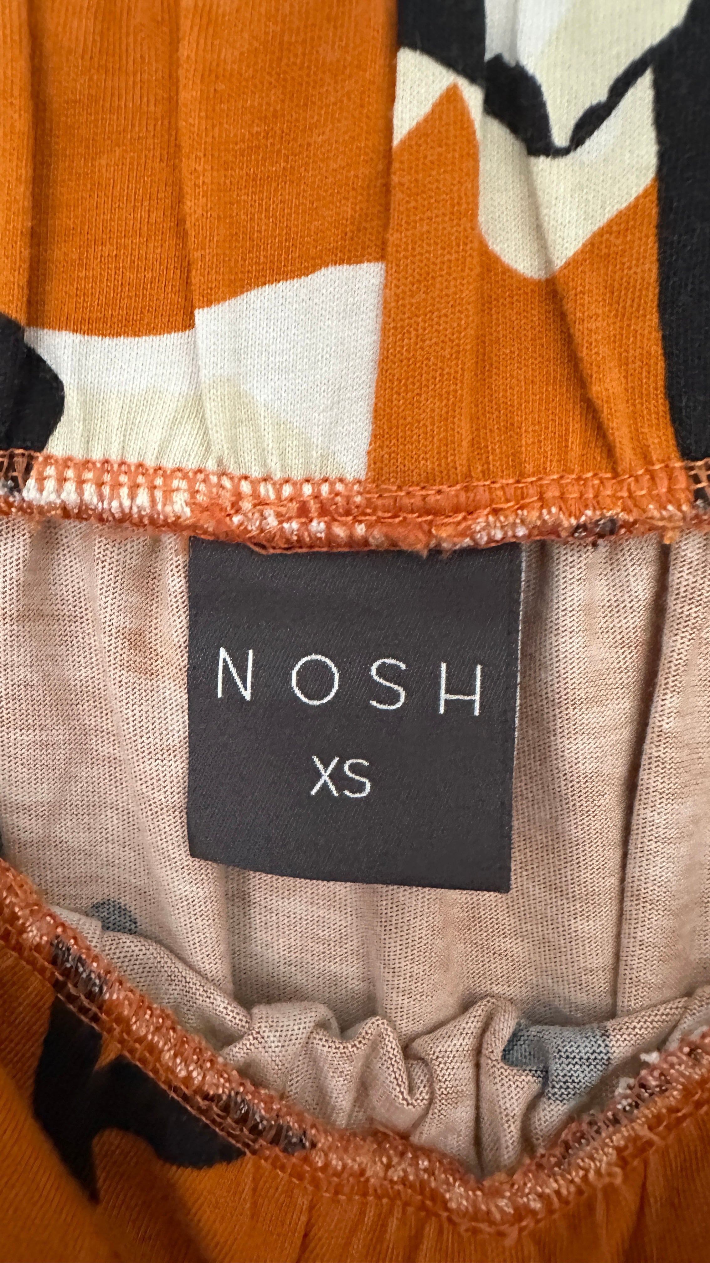 Nosh trikoohame taskuilla XS-L Bloomy Moon