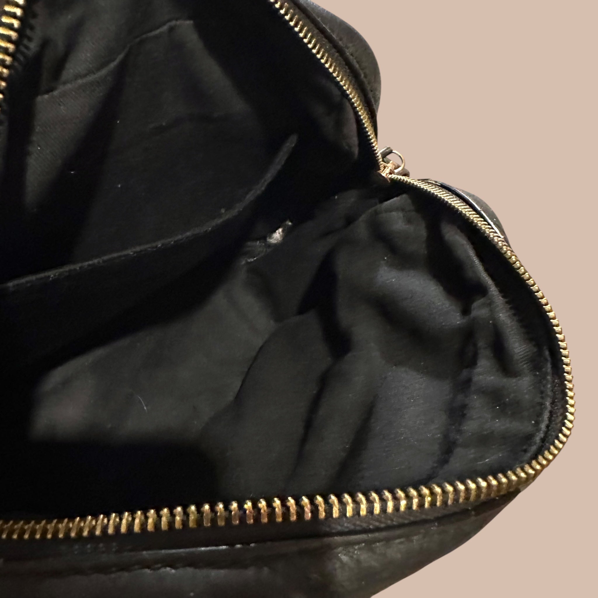 Uterqüe nahkalaukku Bloomy Moon